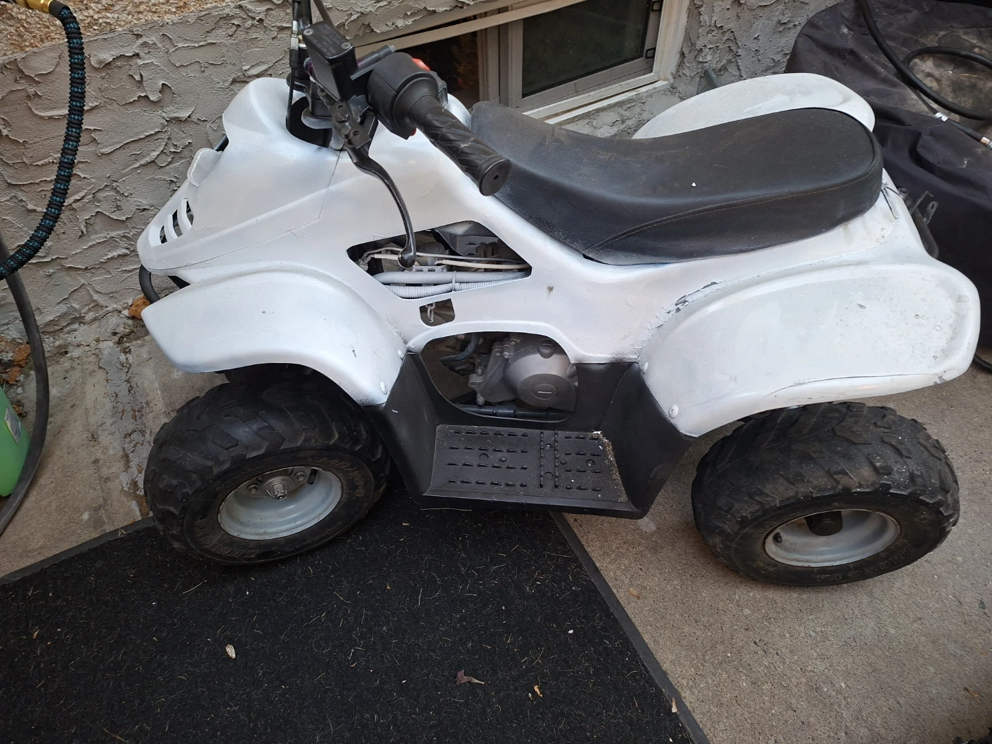 Kids White ATV need a lil work - photo 2