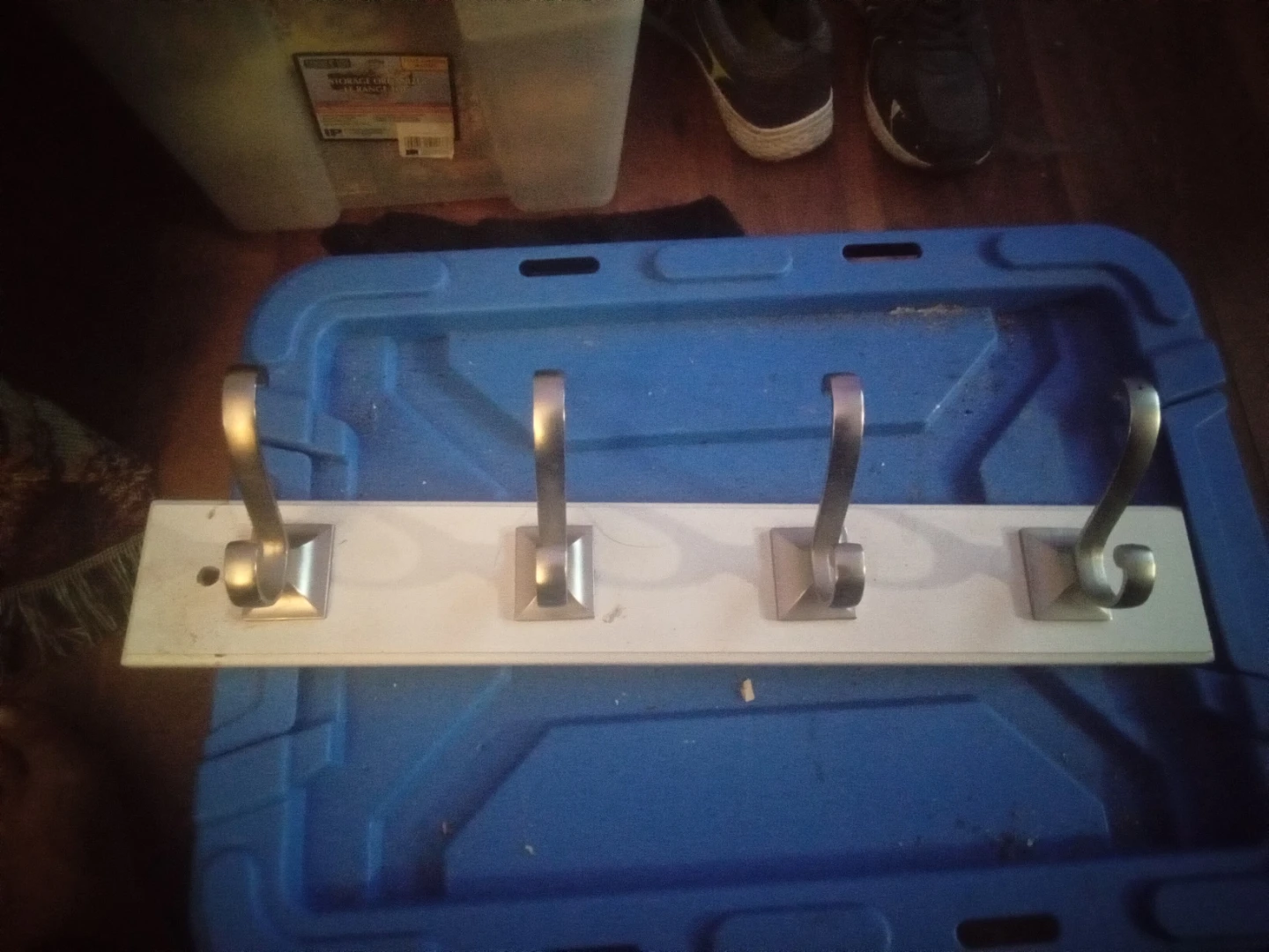 Wall Mounted Coat Rack with 4 Hooks