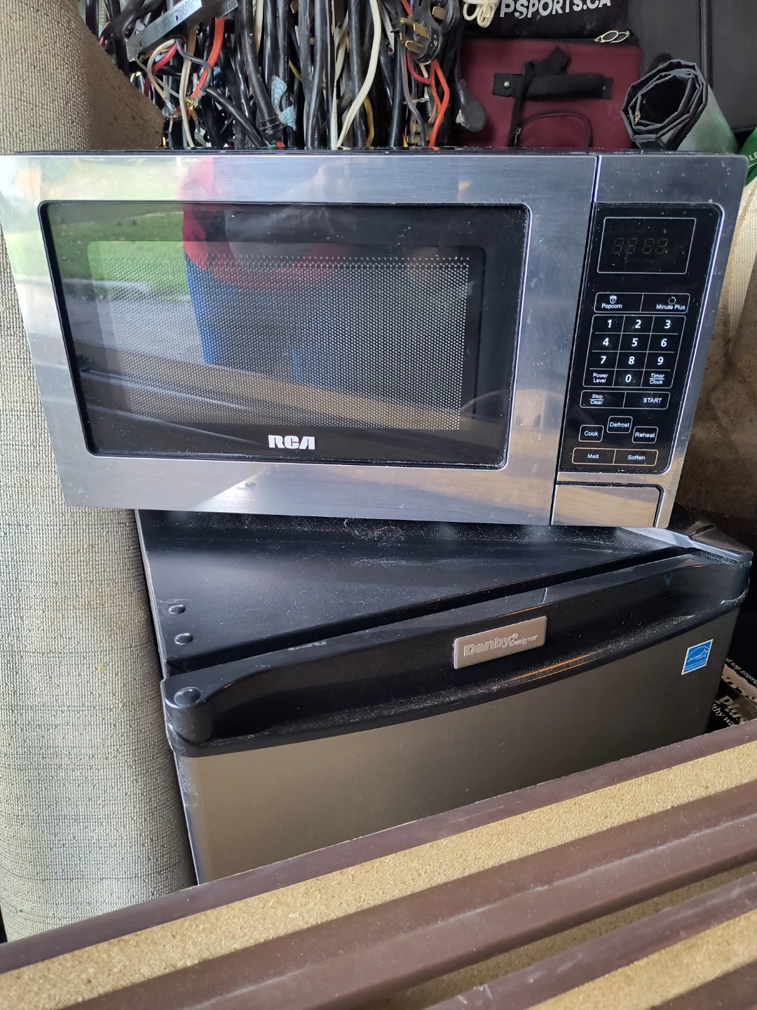 RCA Microwave