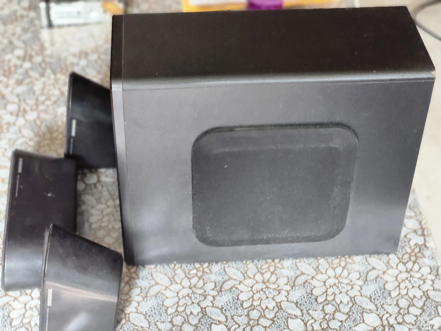 Philips Home Cinema Speaker Set - photo 5