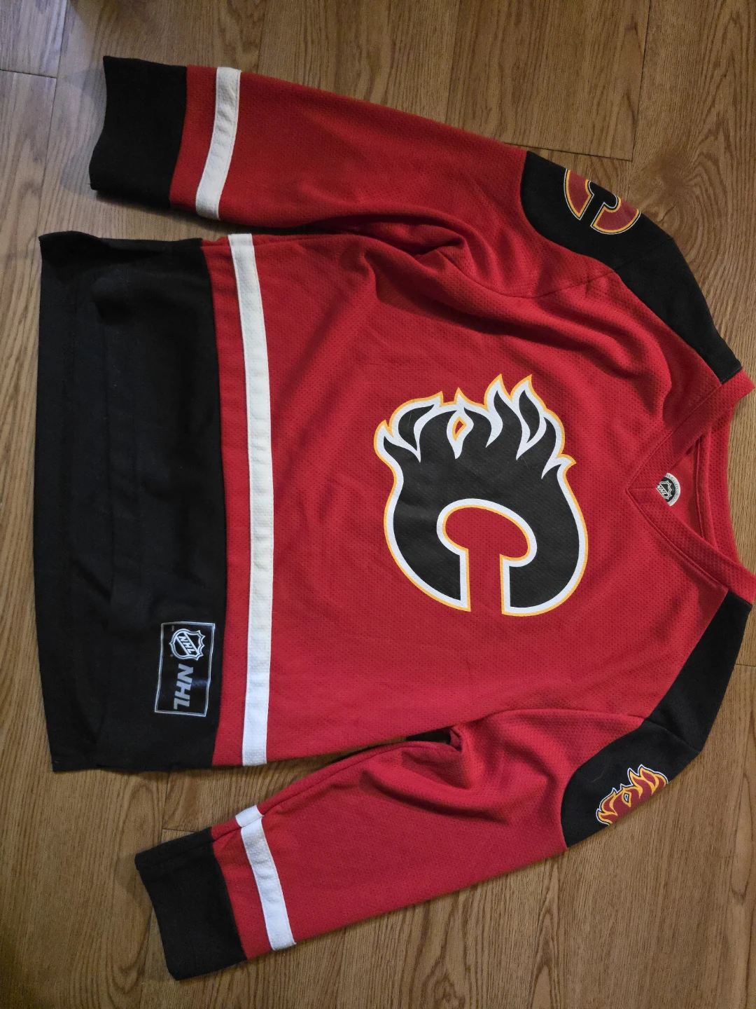Official NHL Licensed Calgary Flames GAUDREAU #13 Jersey