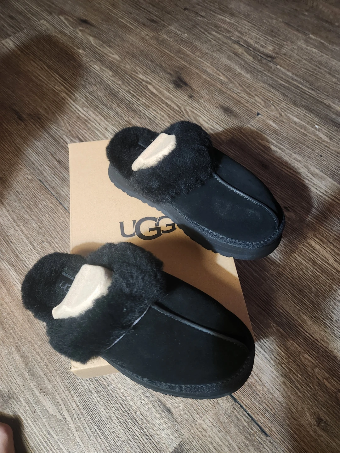 UGG Disquette Slippers Black Size 7 - photo 3
