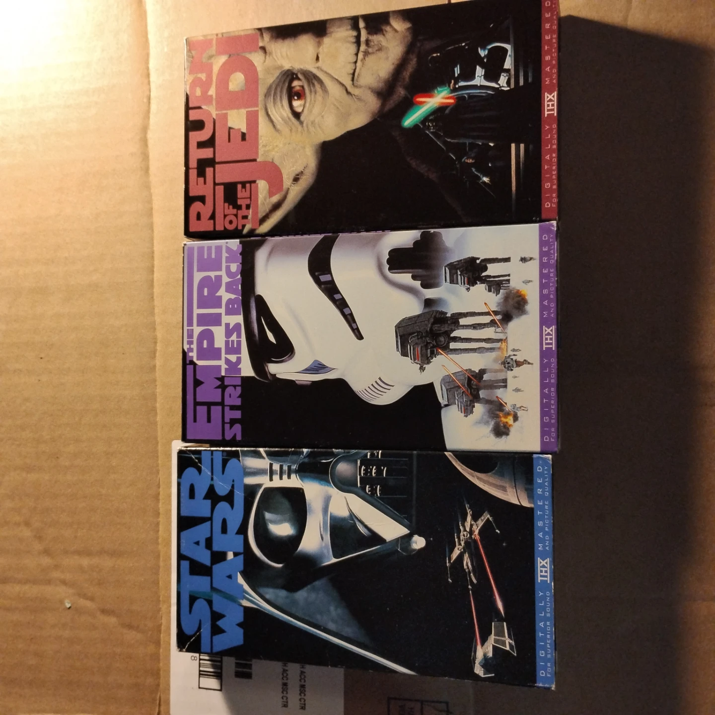 Star Wars Trilogy VHS Box Set - photo 3