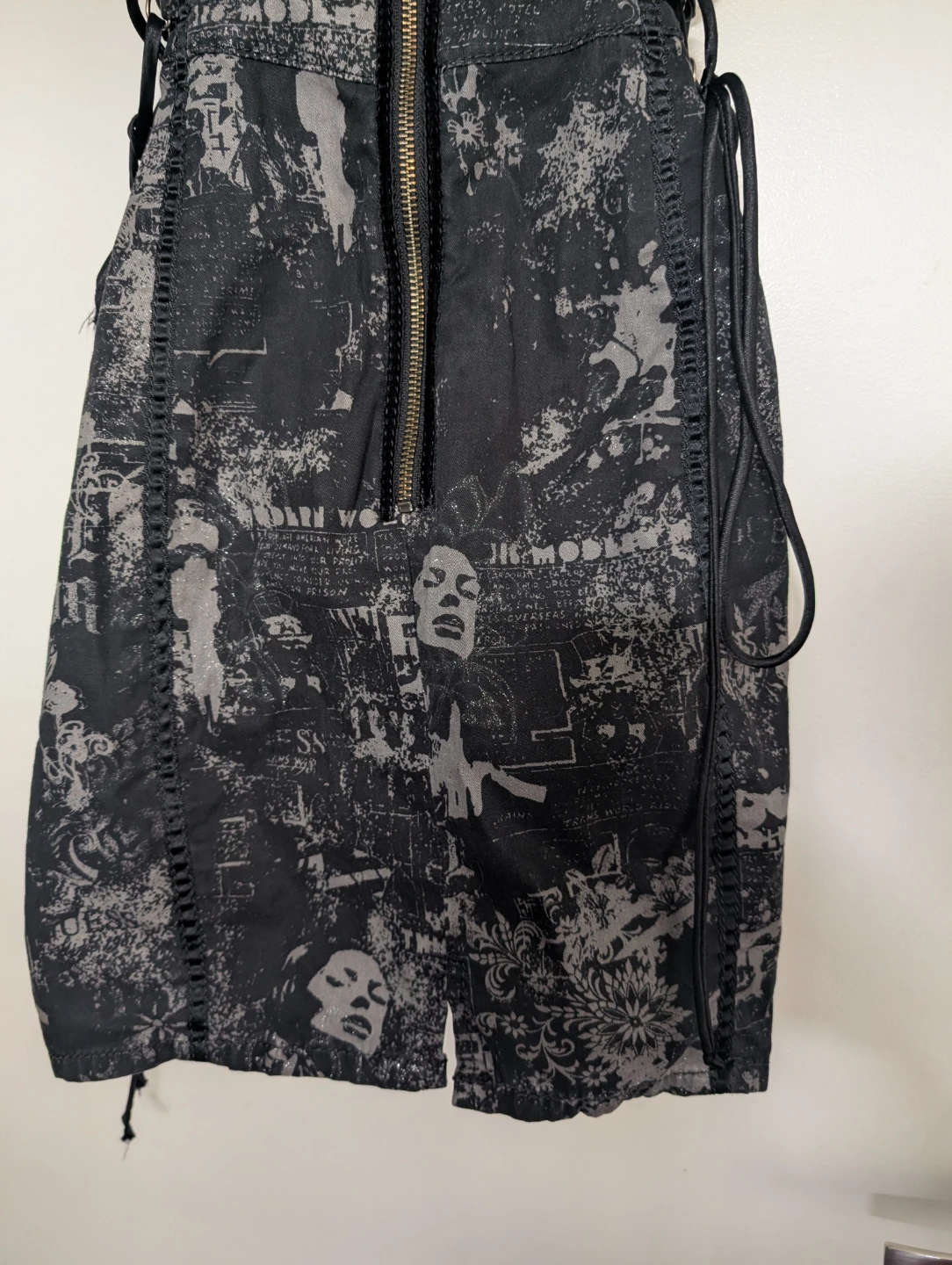 Guess Graphic Print Lace-Up Mini Dress - photo 5