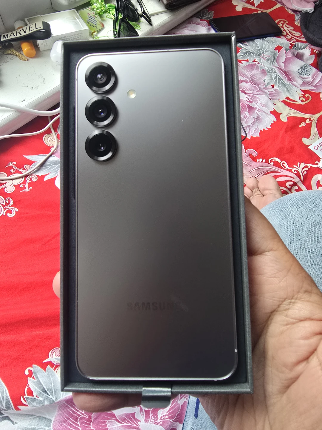 Samsung Galaxy S25 128 GB/ 12 GB Ram