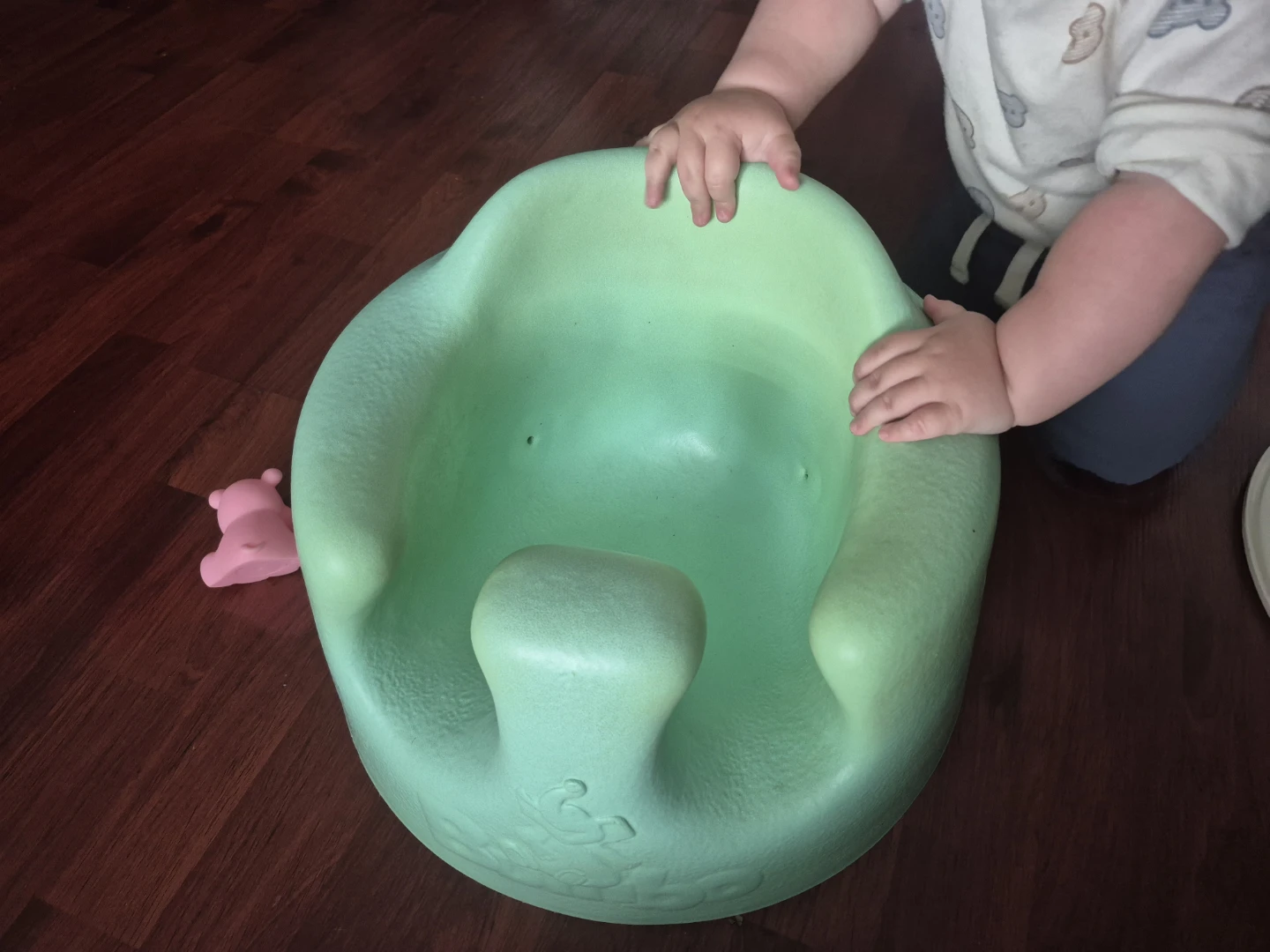Bumbo Floor Seat with Tray - photo 2