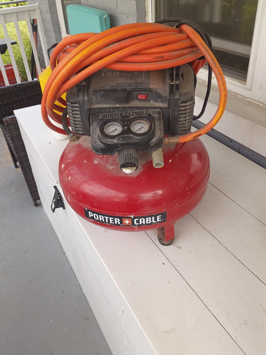 Porter-Cable 6 Gallon Air Compressor