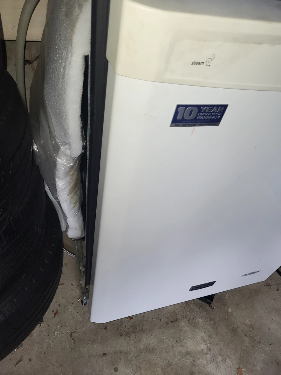 Maytag Dishwasher White