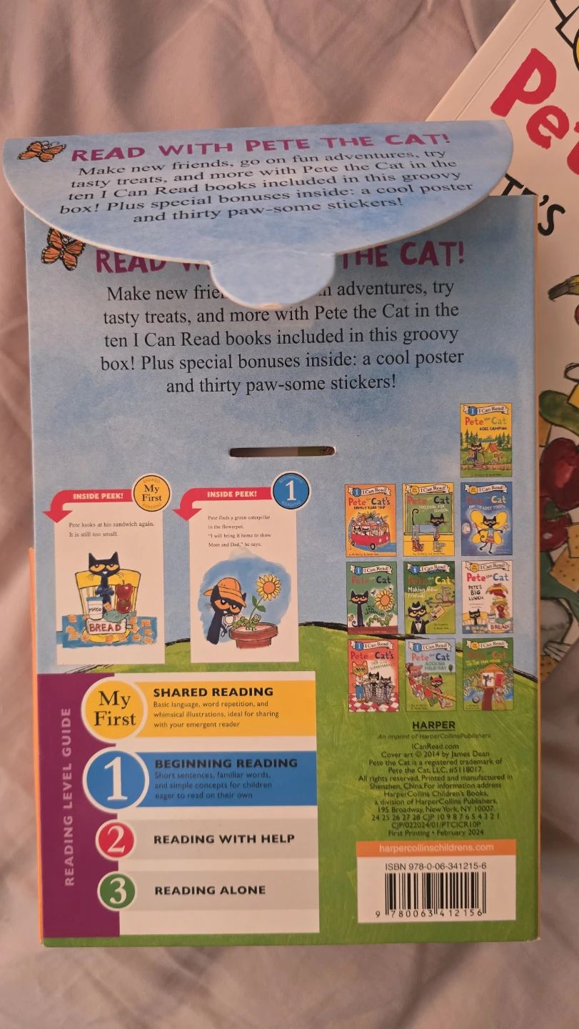 Pete the Cat Groovy Reading Box Set - photo 4