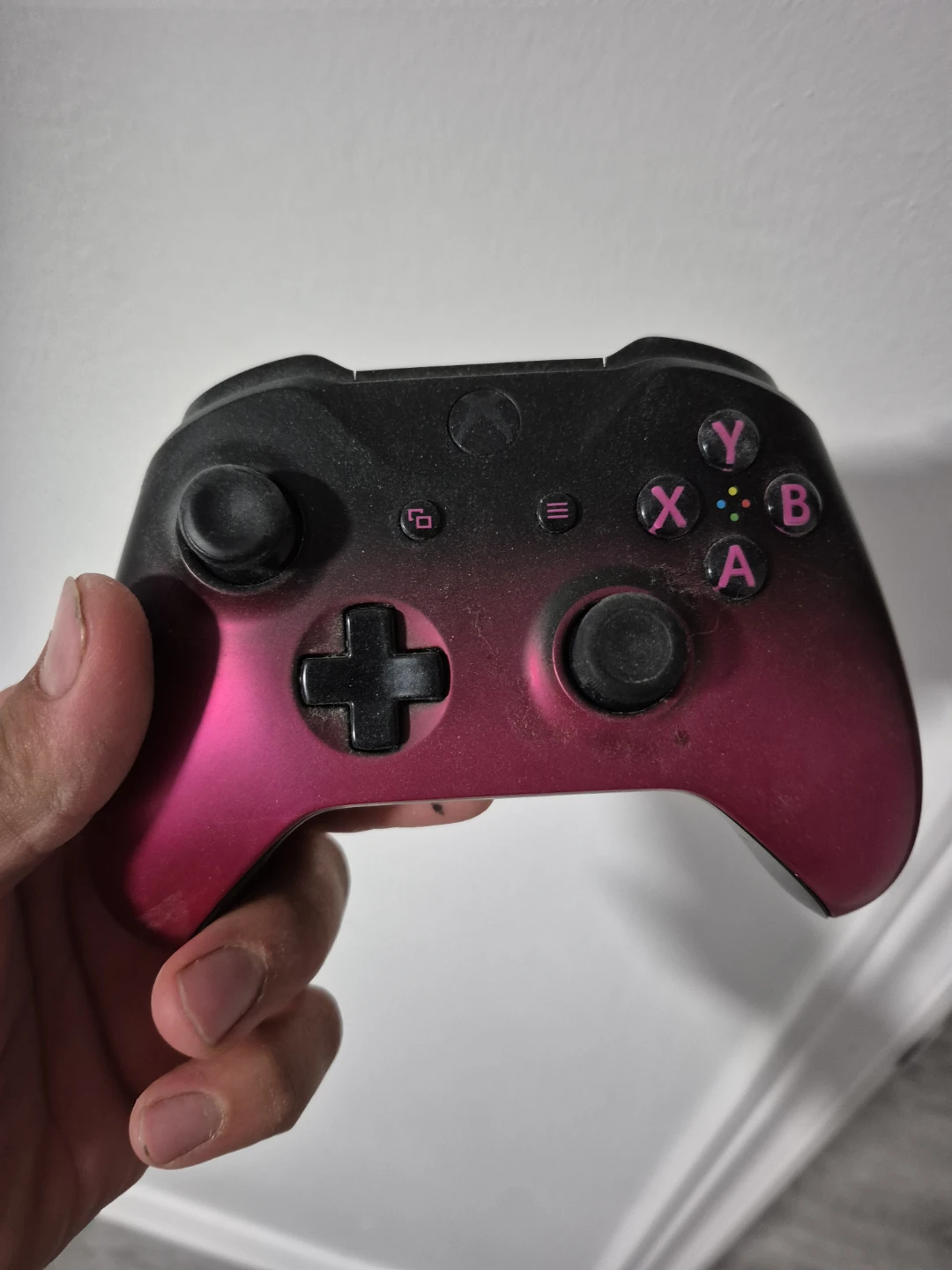 Microsoft Xbox One Console with Controller - photo 3