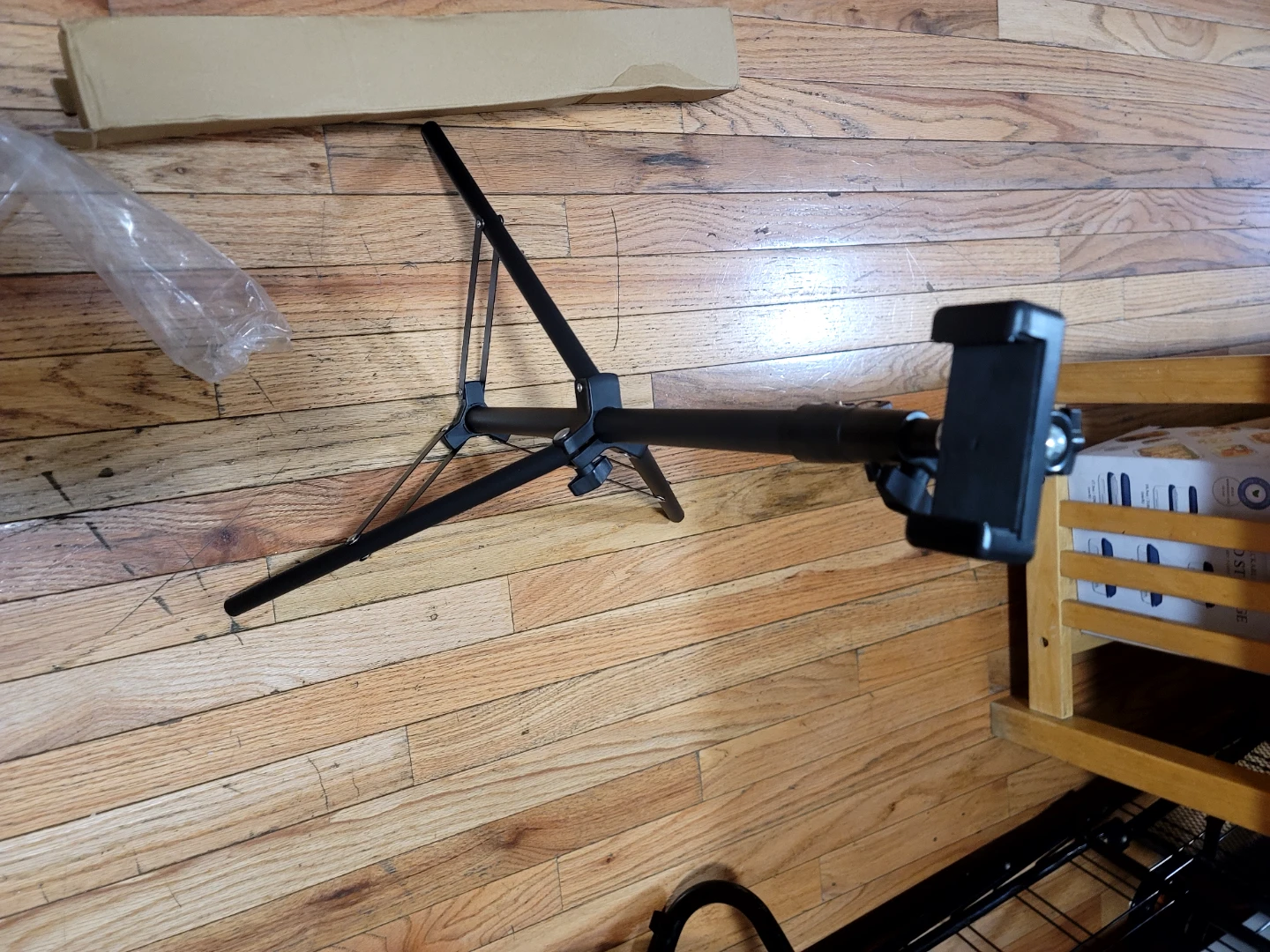 Tripode para Teléfono y Palo de Selfie, Soporte Expansible - photo 5