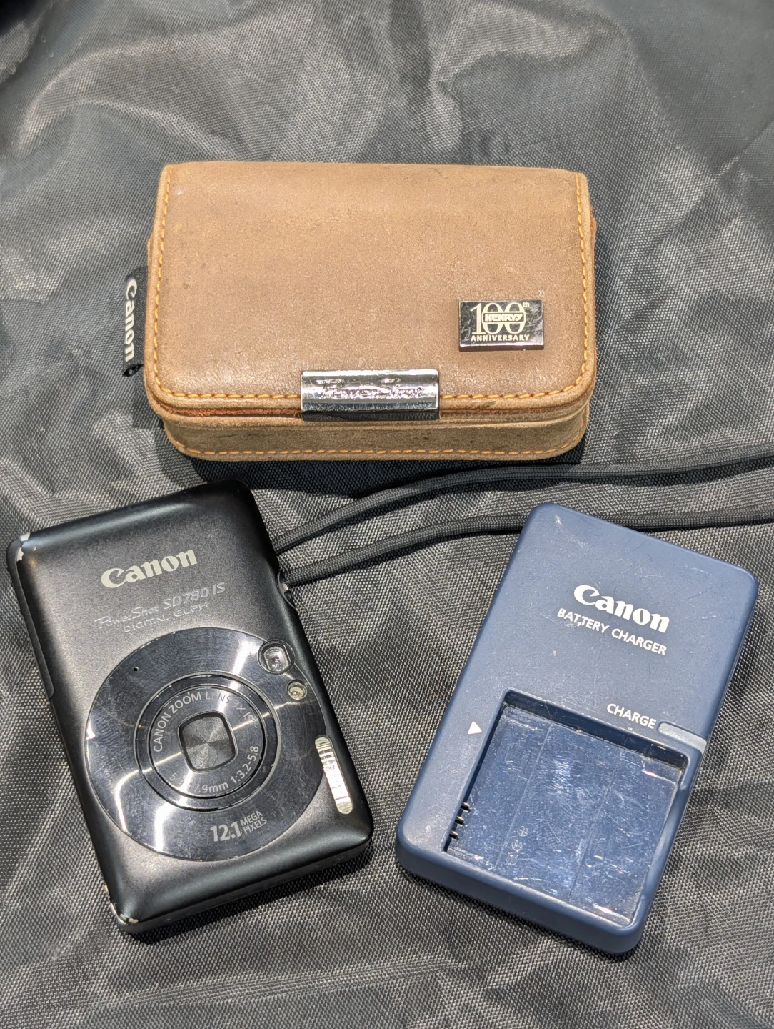 Canon PowerShot SD780 IS Digital Camera