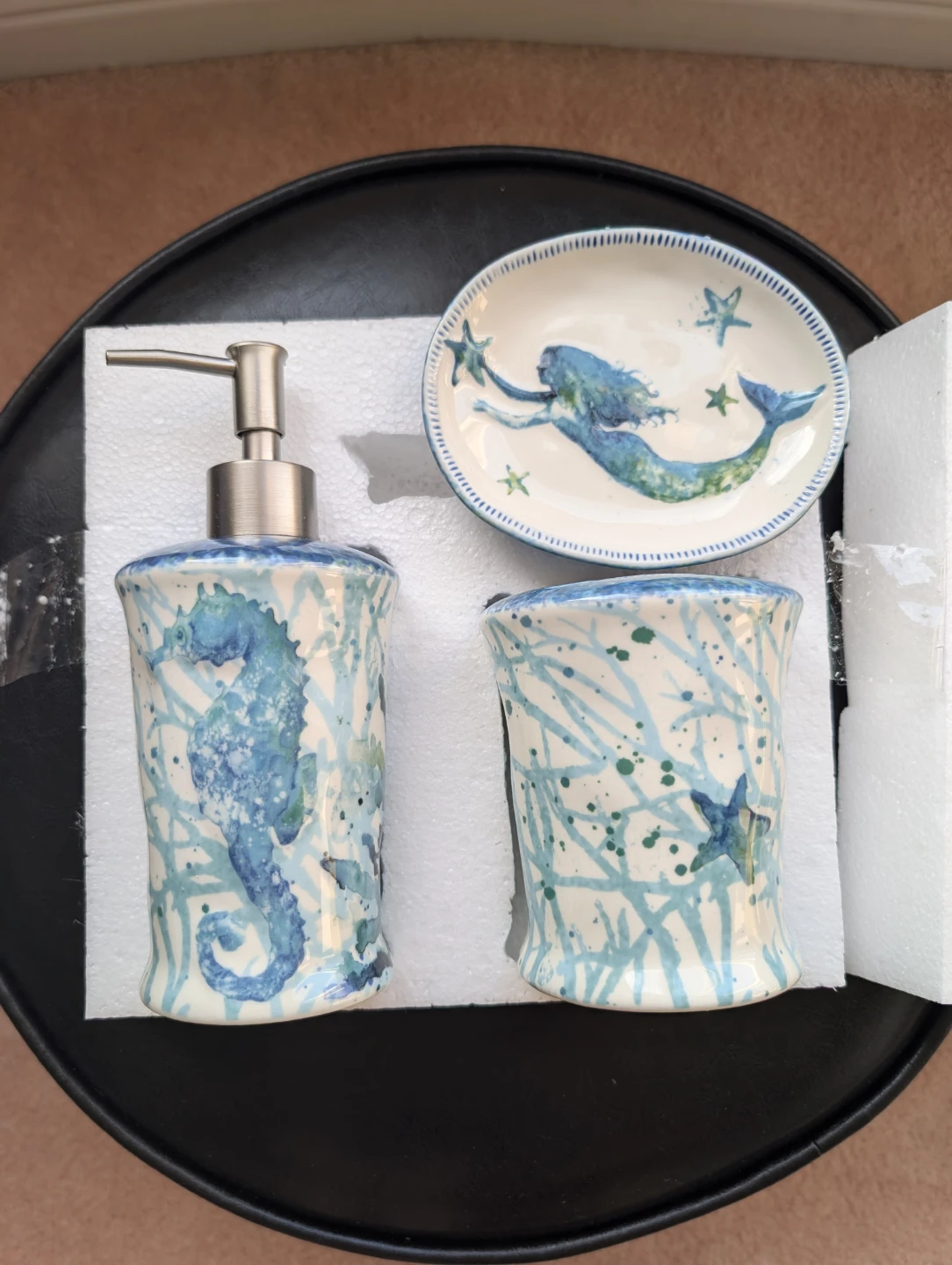 Cracker Barrel's 3 piece stoneware bath set - photo 3