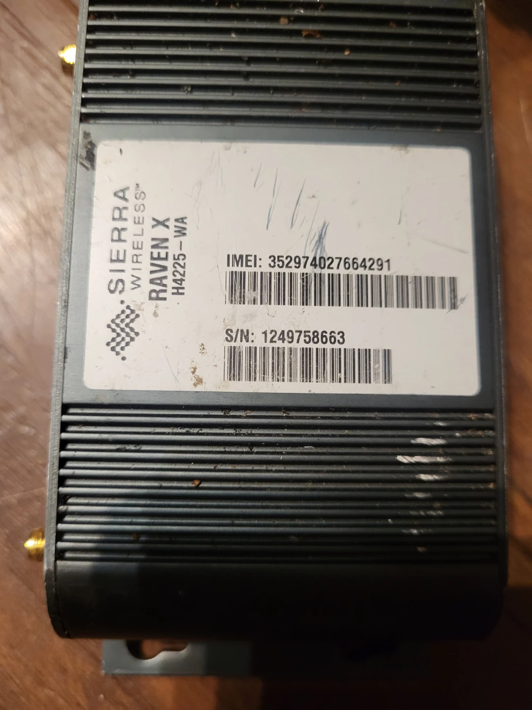 Sierra Wireless AirLink Raven X H4225-WA - photo 4