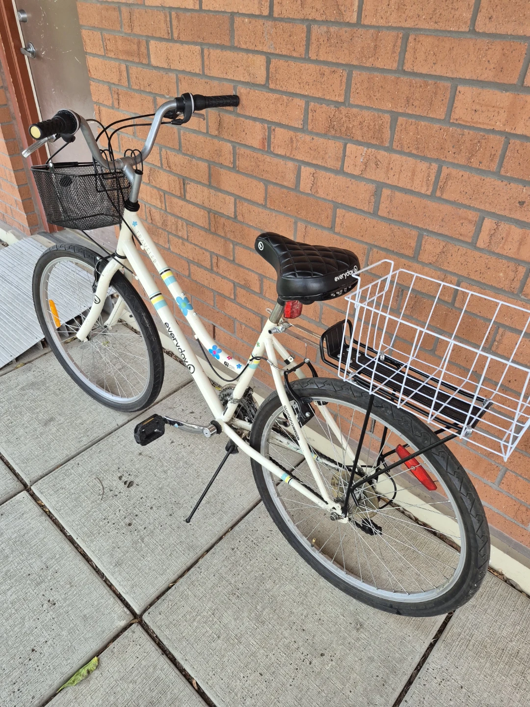 Everyday Traveler Bicycle - photo 3