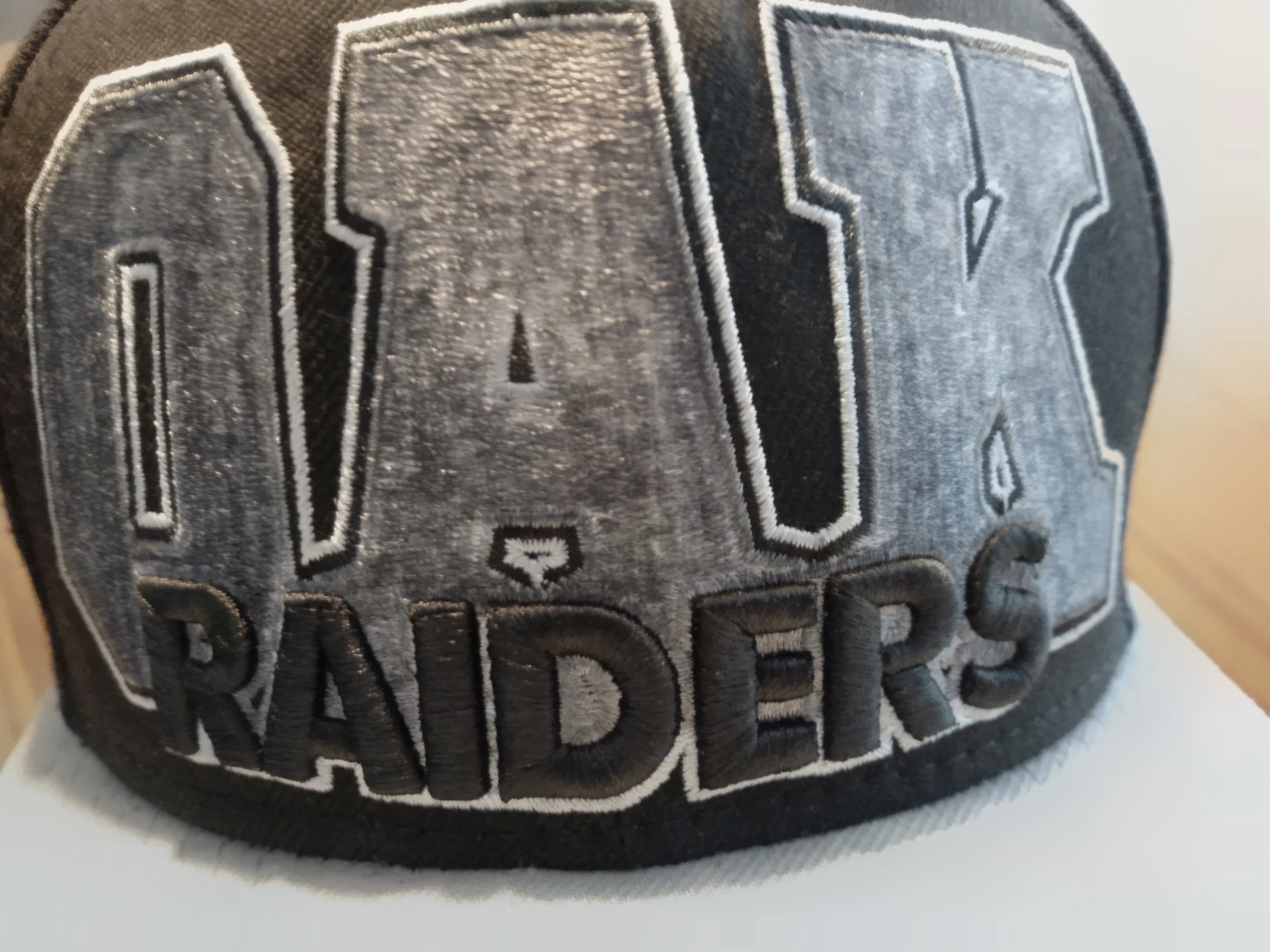 New Era 9FIFTY Oakland Raiders Snapback Cap - photo 2