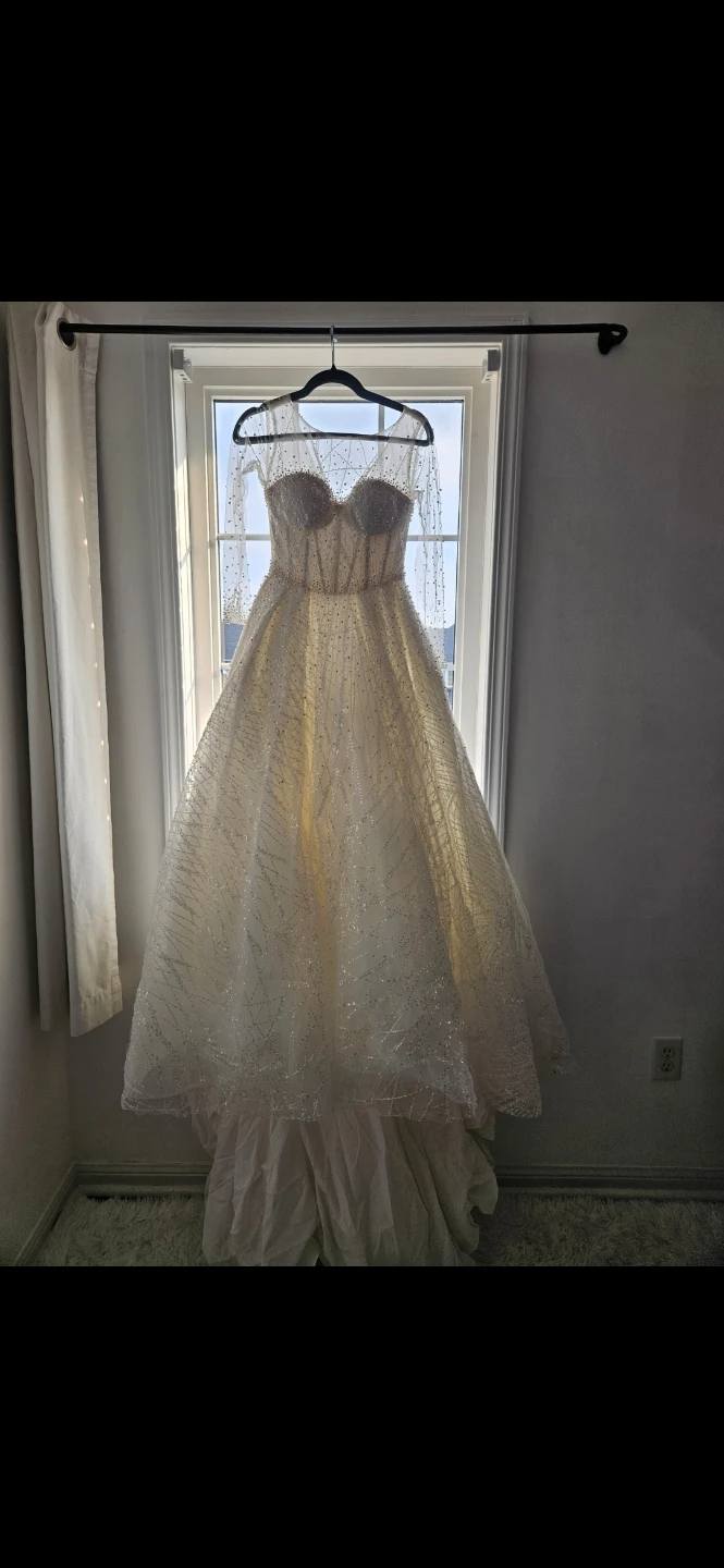 Sparkly Embellished Wedding Dress with Veil
