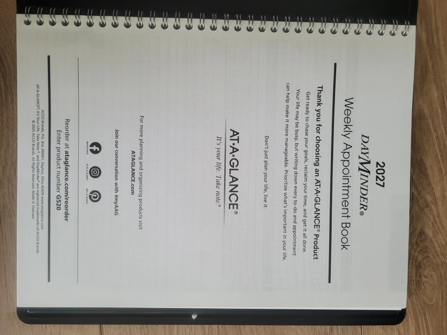 AT-A-GLANCE 2027 Weekly Appointment Book - photo 3
