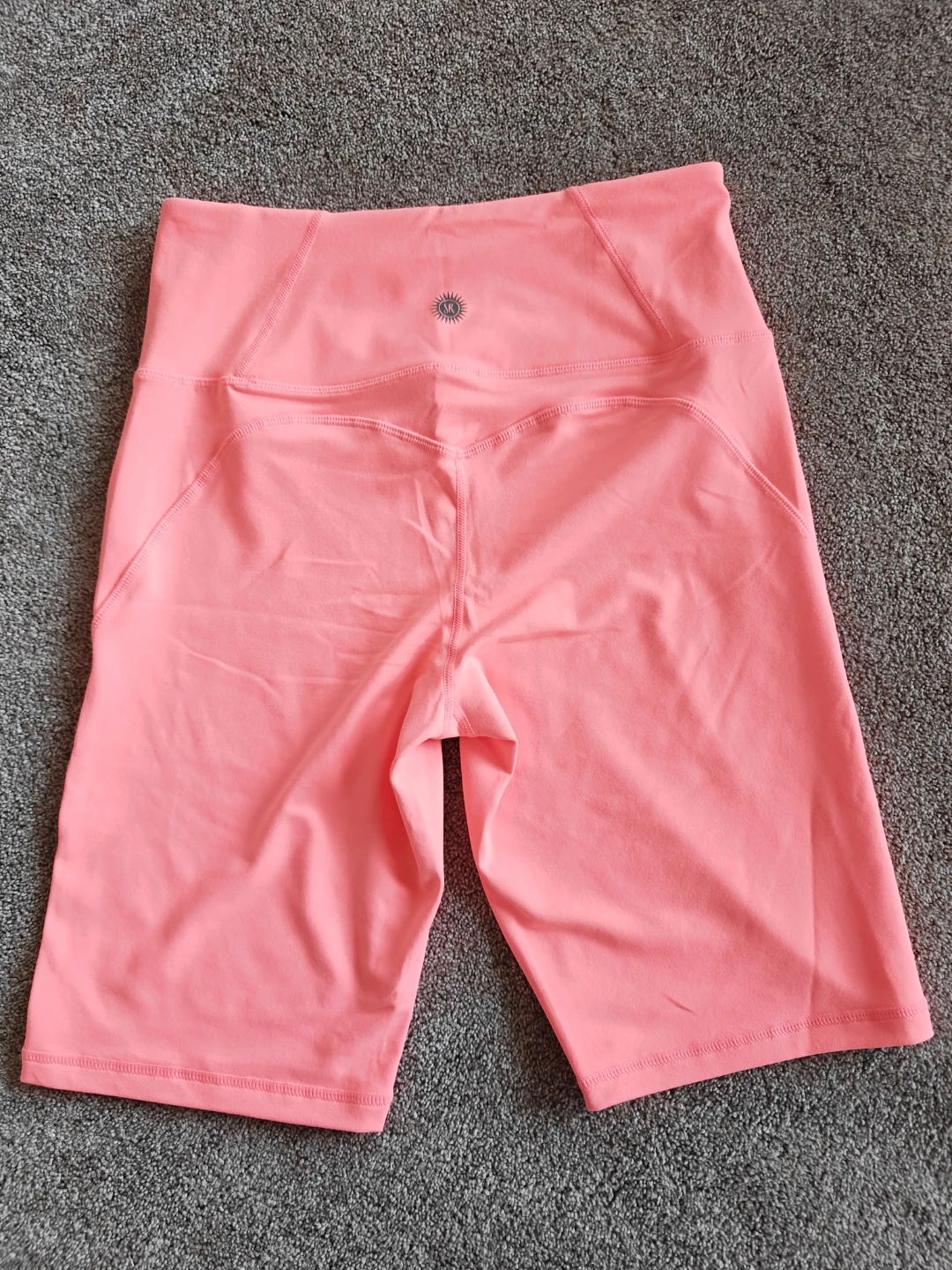 Women's shorts size L - photo 2