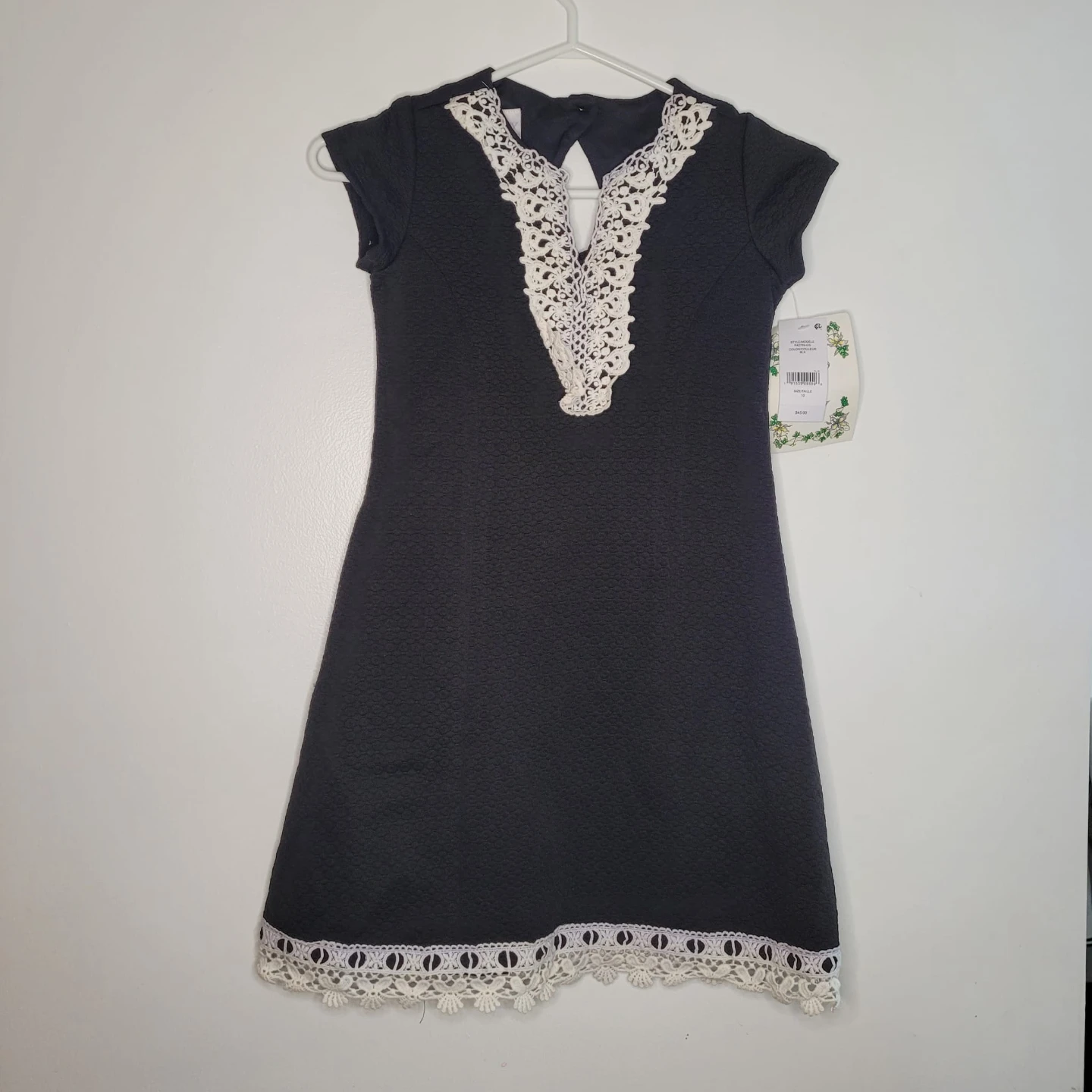 Iris & Ivy Black Lace Trim Dress