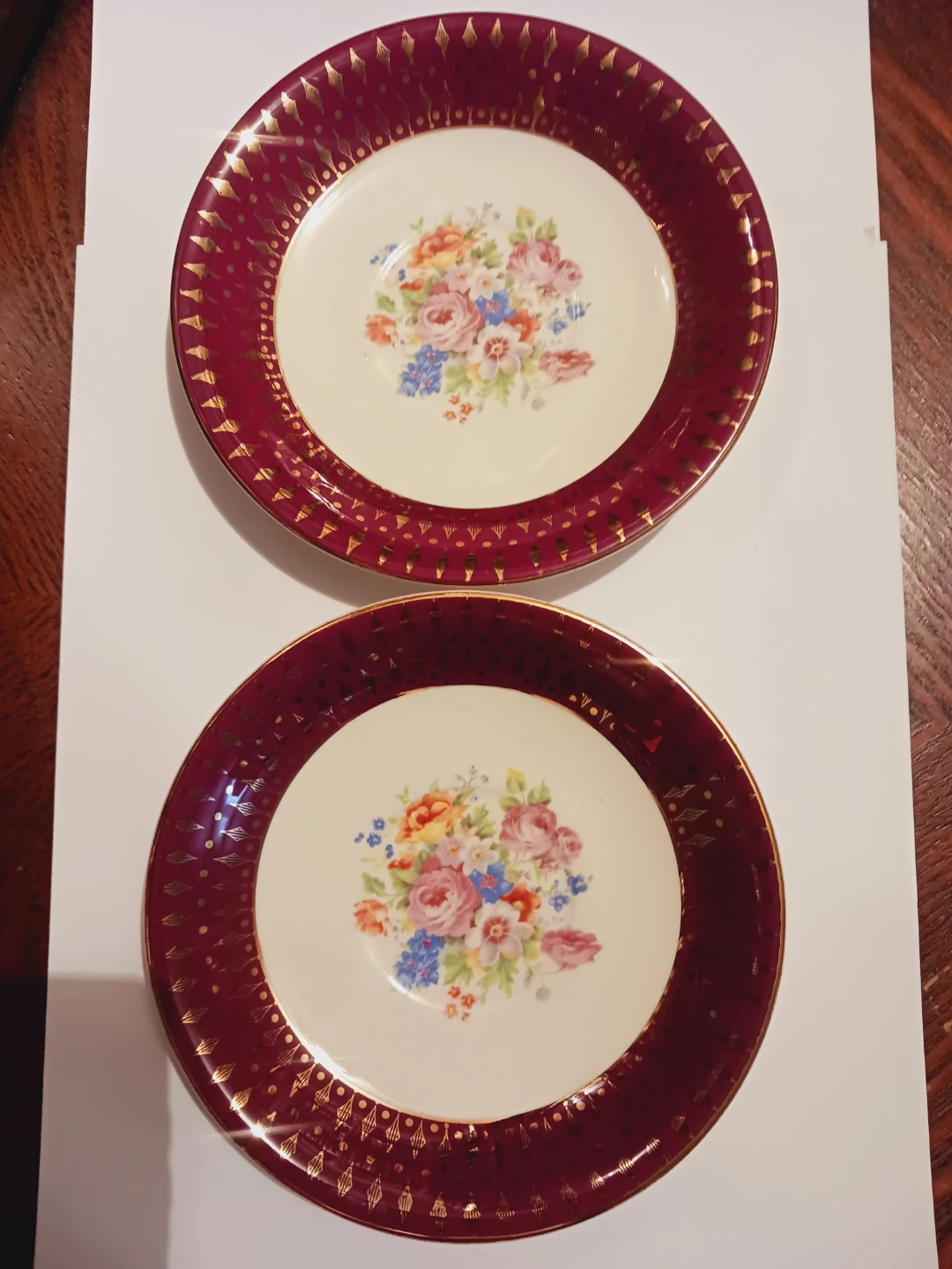 Set of 2 Southern Potteries Royal Rajah Maroon  Plates - photo 3