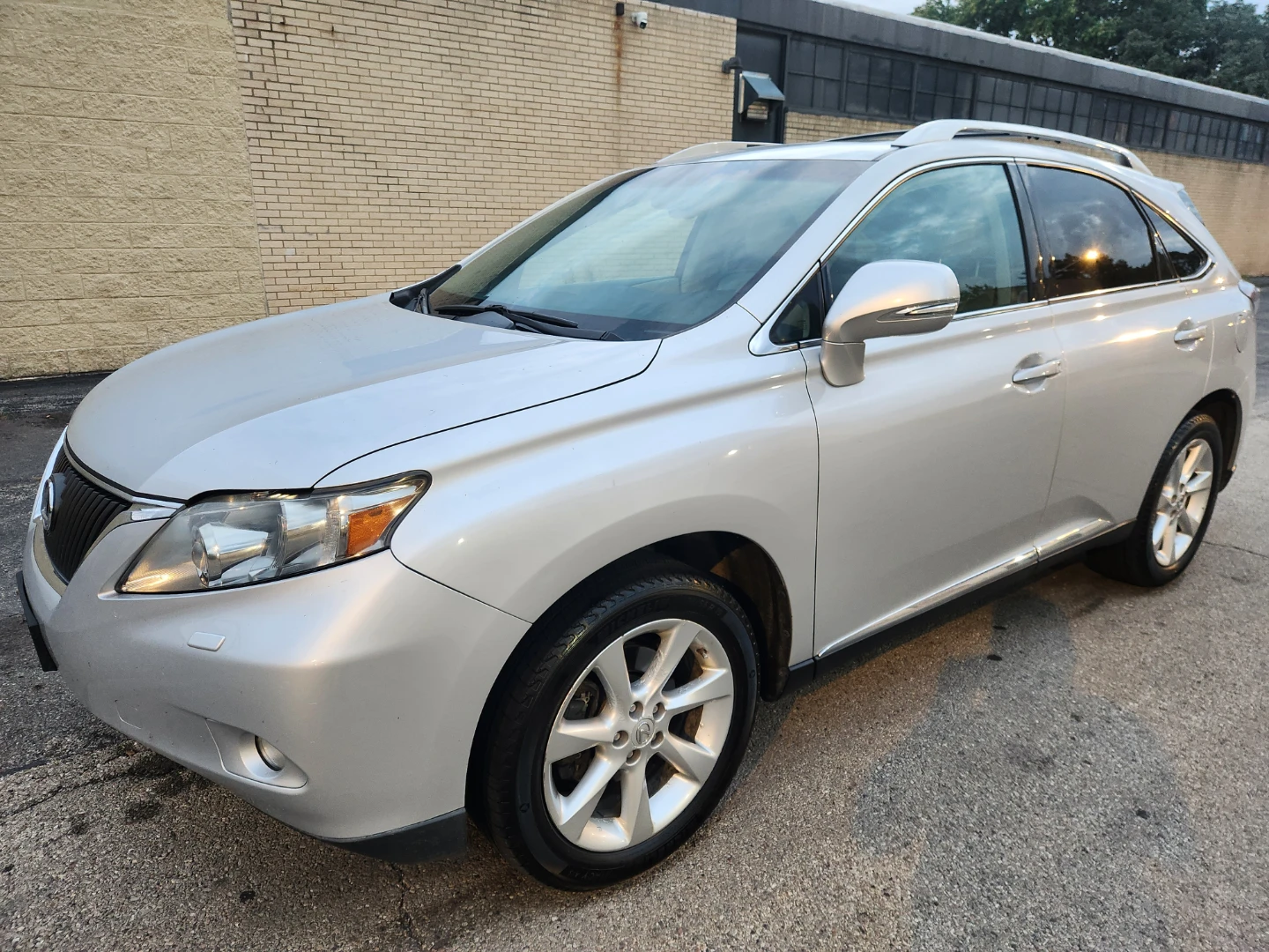 2010 Lexus RX350 - photo 2
