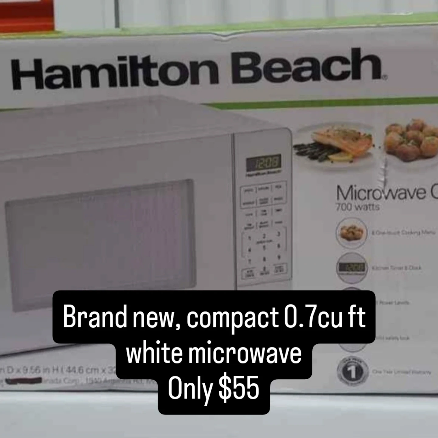 Hamilton Beach 0.7 cu ft Microwave - photo 2
