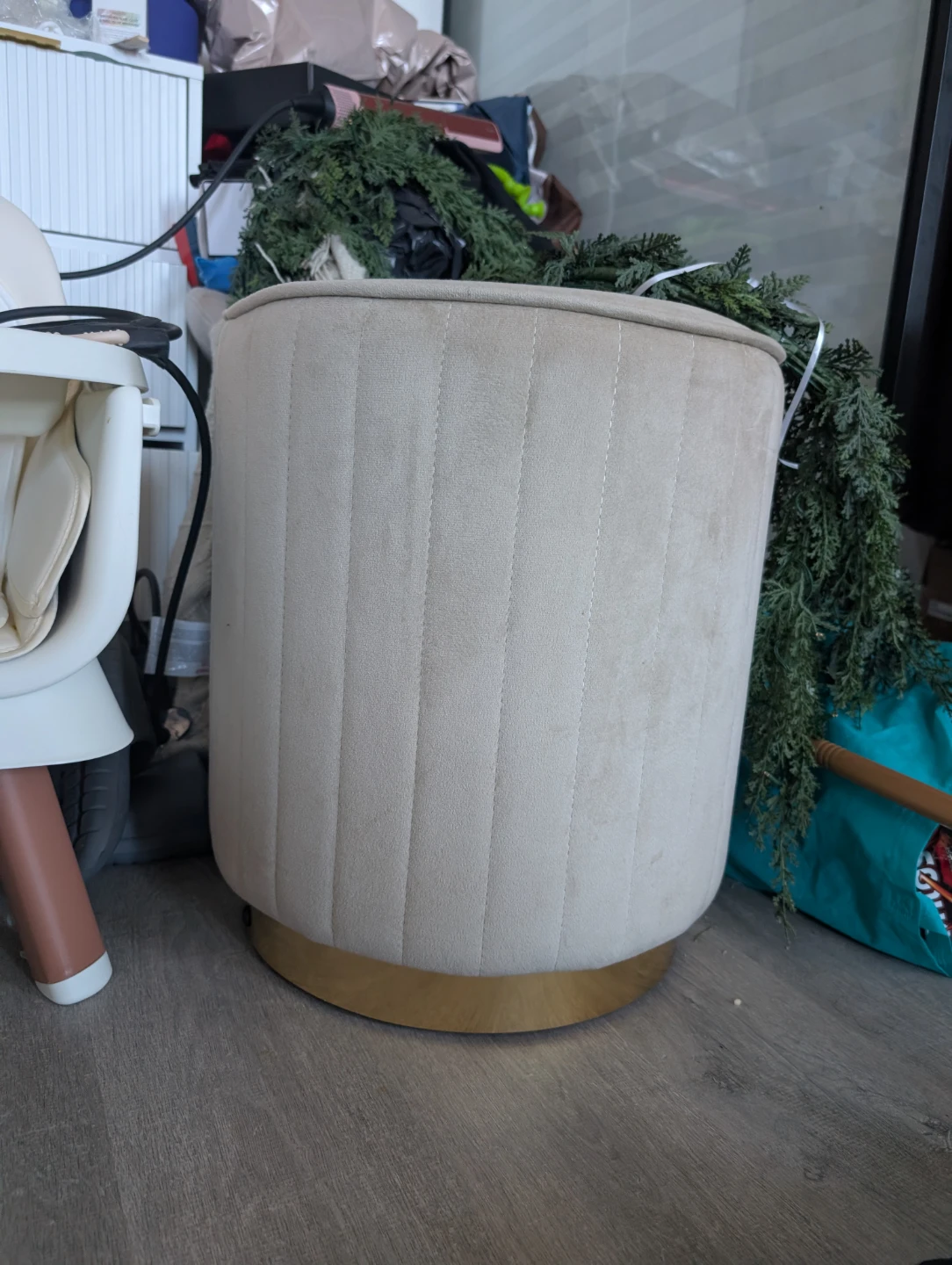 Beige Velvet Round Ottoman with Gold Base - photo 3