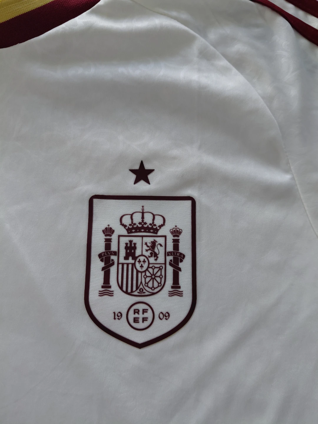 Adidas Spain National Team Jersey - White - Size Small - photo 4