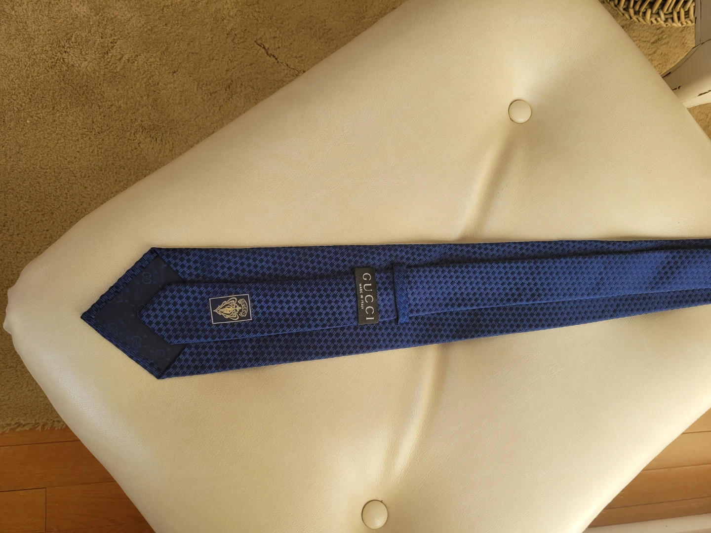 Authentic Gucci Blue Silk Tie