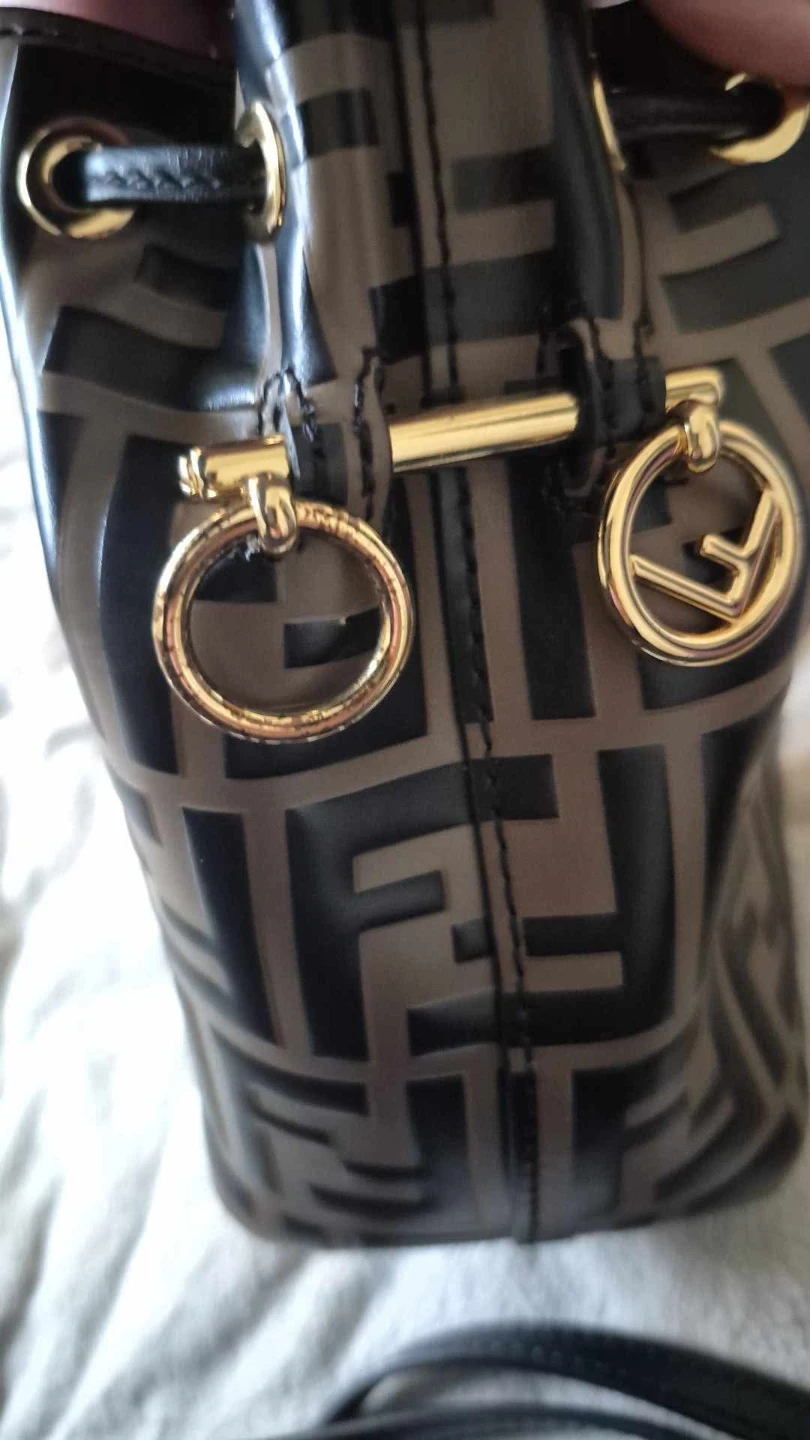 Fendi Mon Tresor Bucket Bag - photo 5
