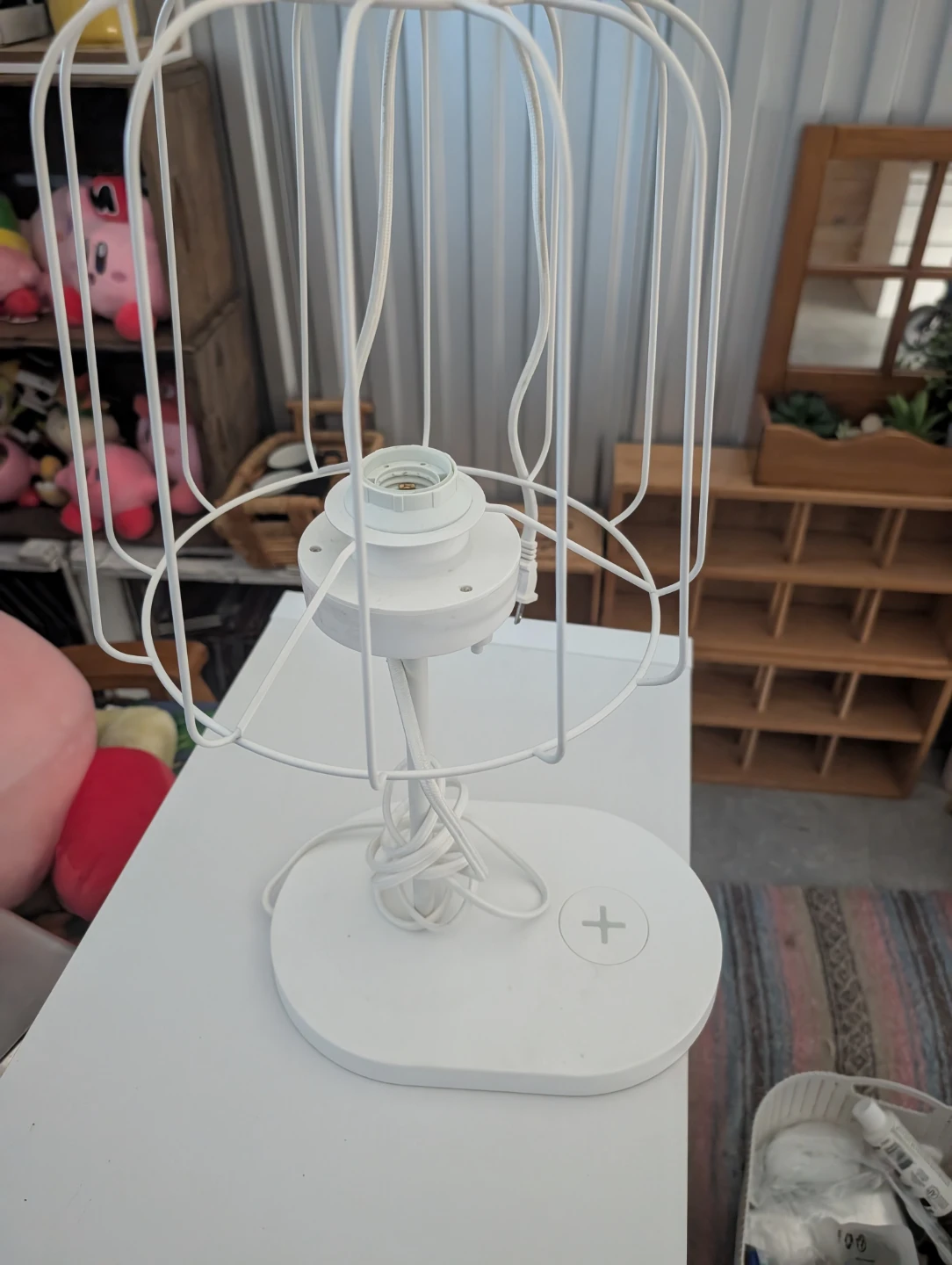 IKEA LAMP WITH WIRELESS CHARGING BASE - photo 2