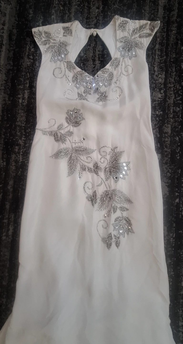 White Beaded Wedding Dress/Formal Gown - photo 5