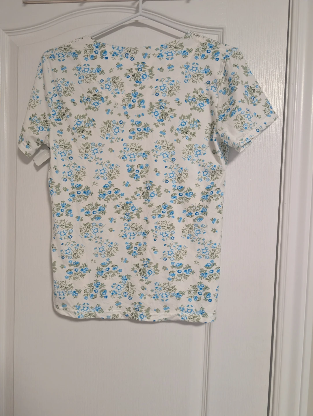 Emily Rose Floral Pajama Set ) Pants run very small - photo 5
