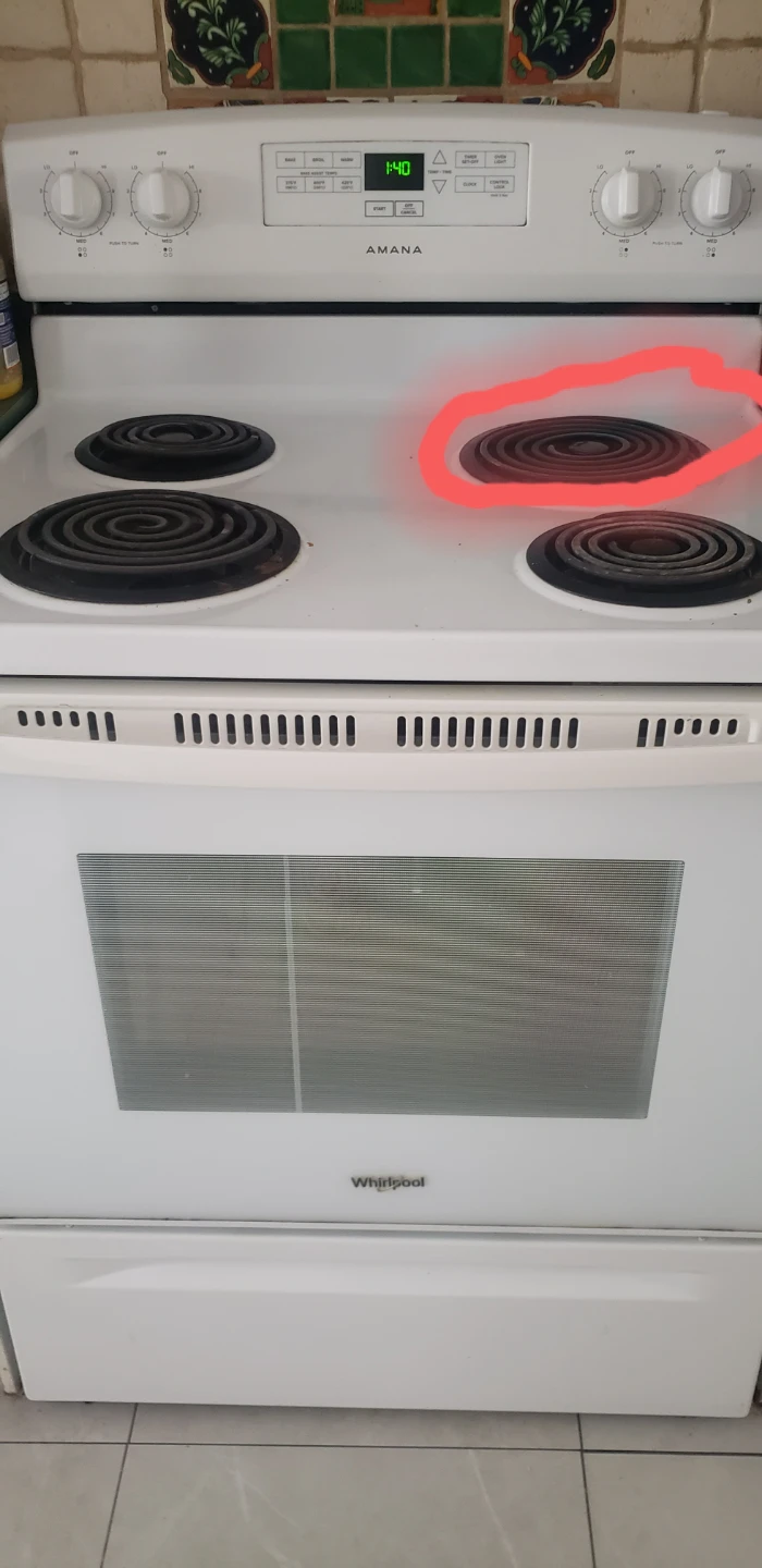 AMANA Electric Coil Top Range with Oven - photo 3