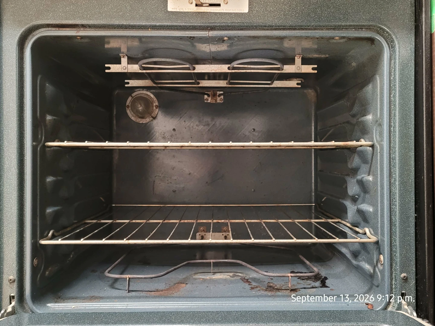 Stove and Refrigerator - photo 4