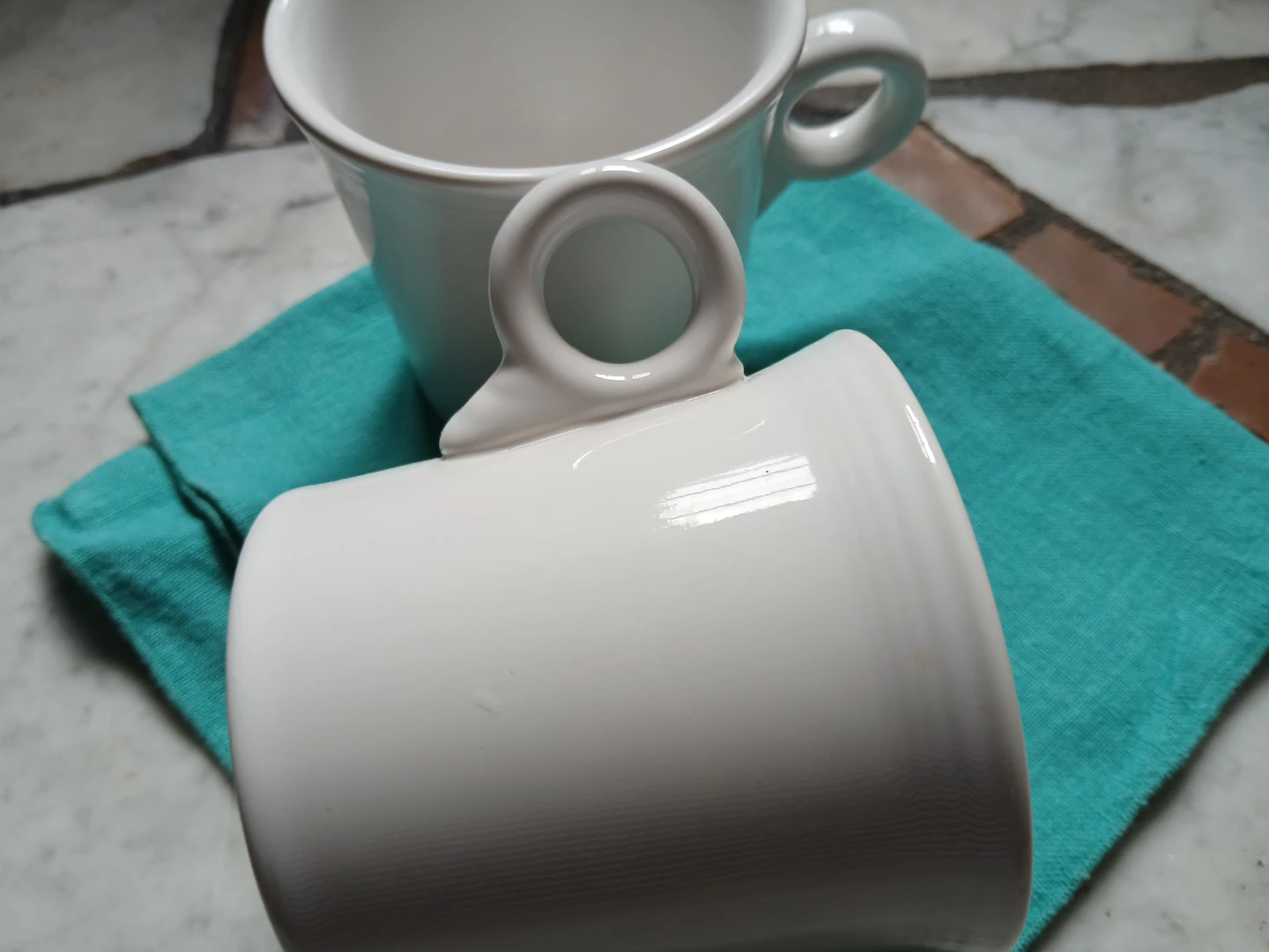 Fiestaware mugs - photo 3