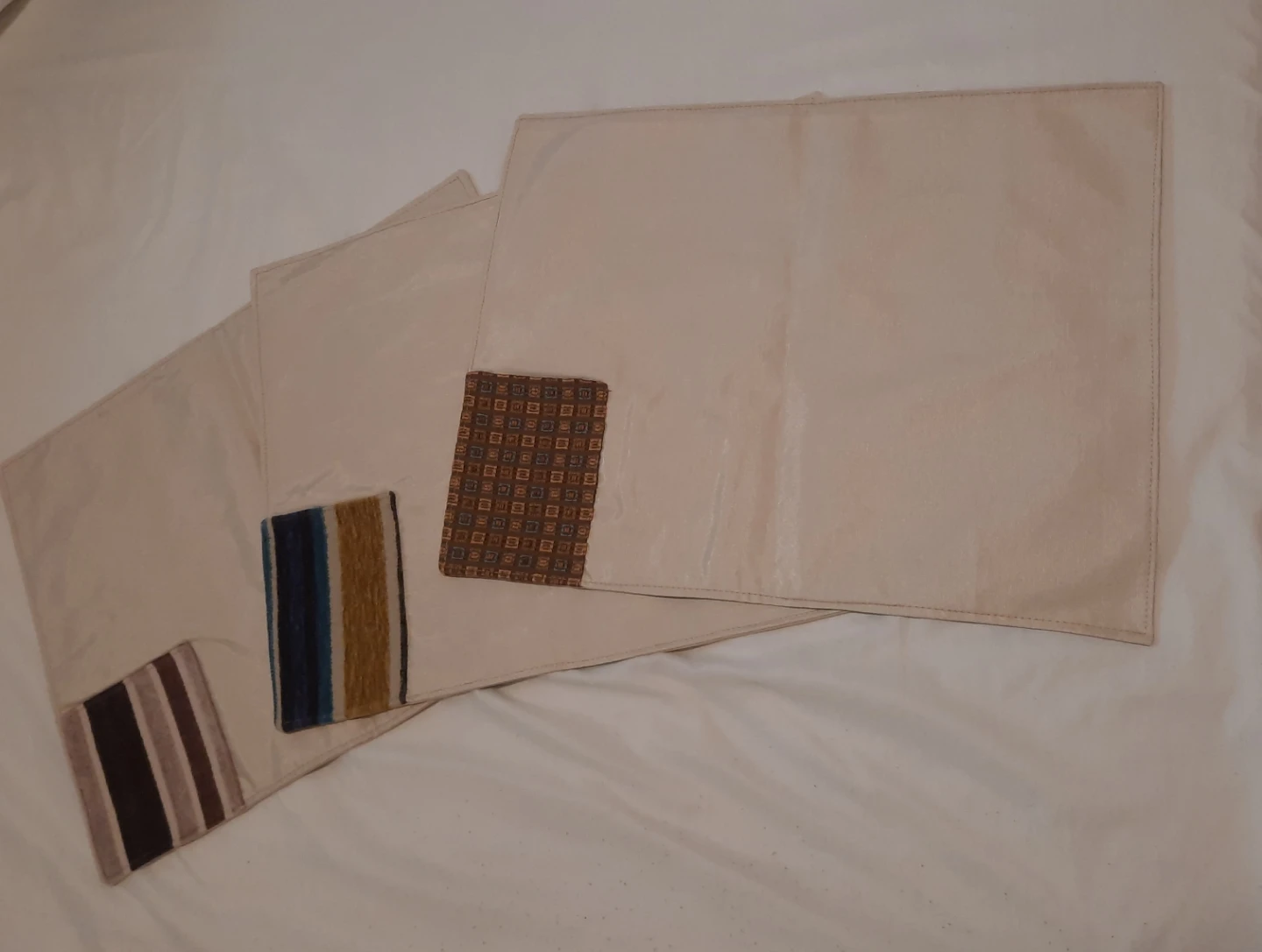 New Placemats with Cutlery Pockets - photo 4