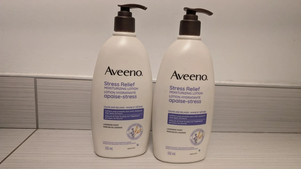 2 Aveeno Stress Relief Moisturizing Lotions