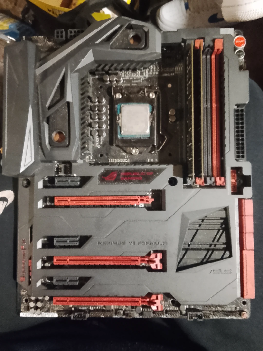 ASUS Republic of Gamers Maximus VII Formula Motherboard - photo 4