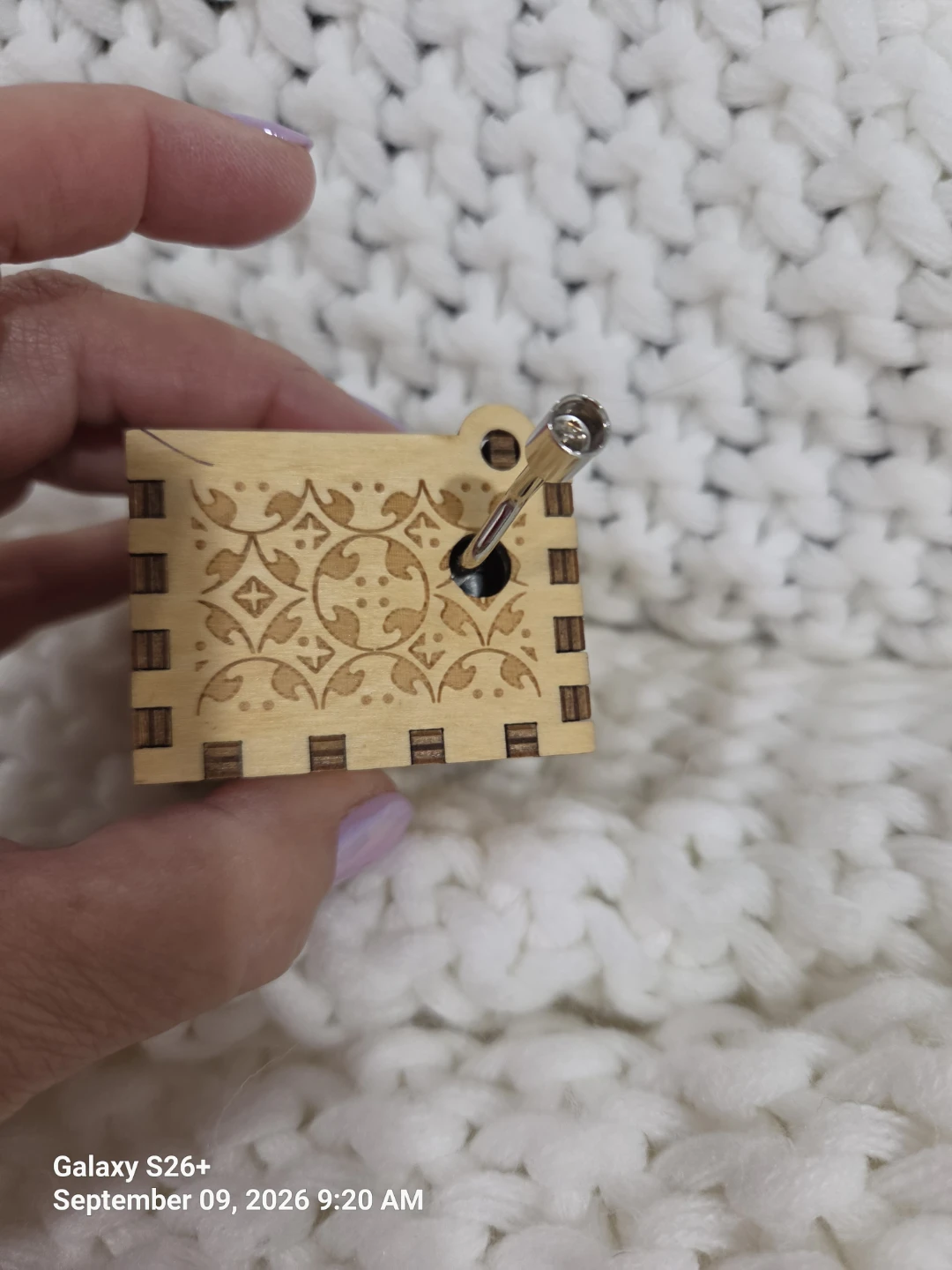 Imagine Hand-Crank Wooden Music Box - photo 3