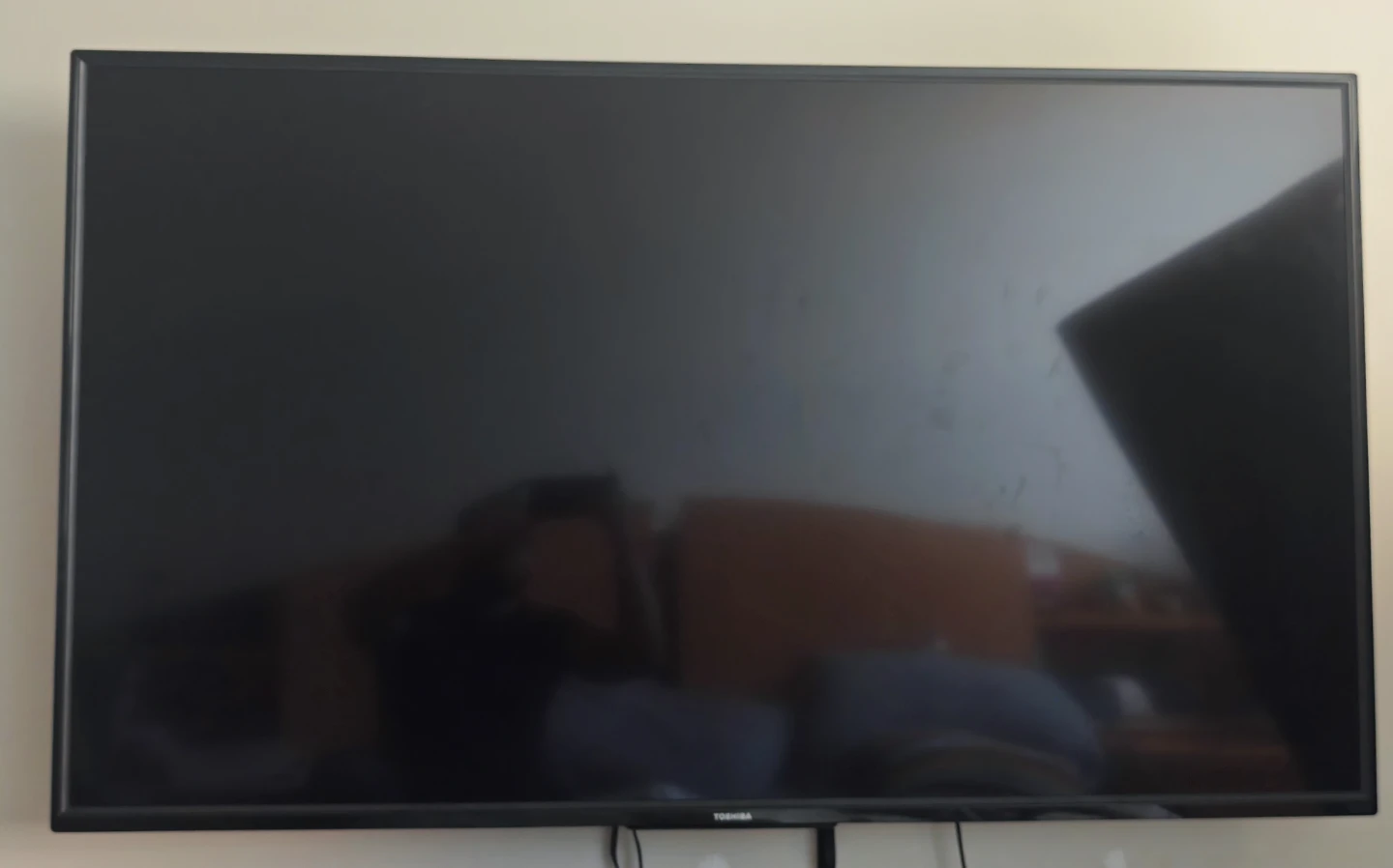 TV  Toshiba .