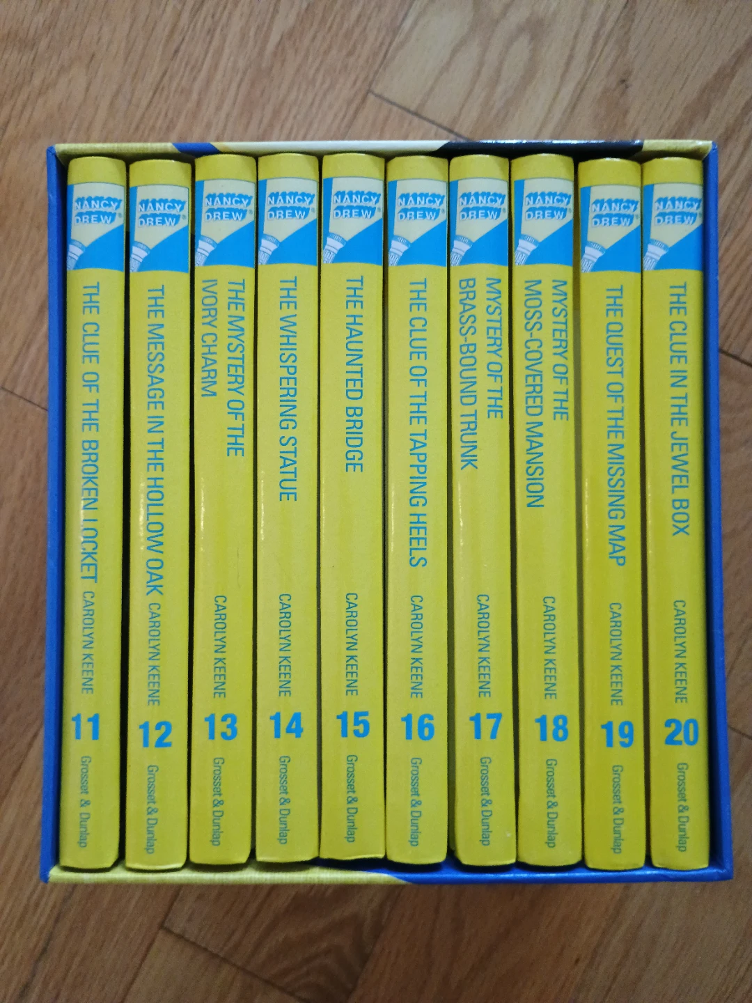 Nancy Drew Mystery Stories Collection Books 11-20 - photo 3