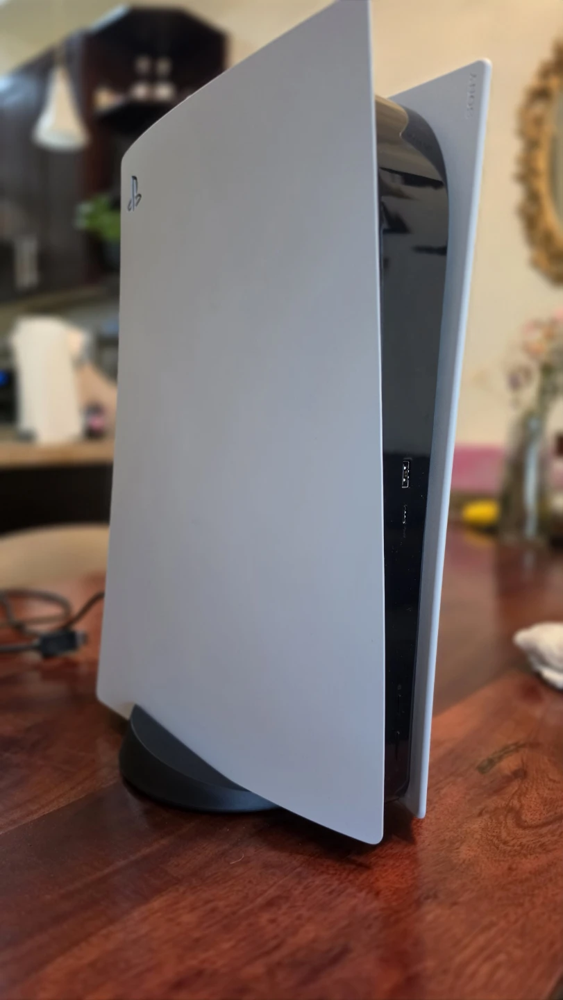 PS5 - photo 4