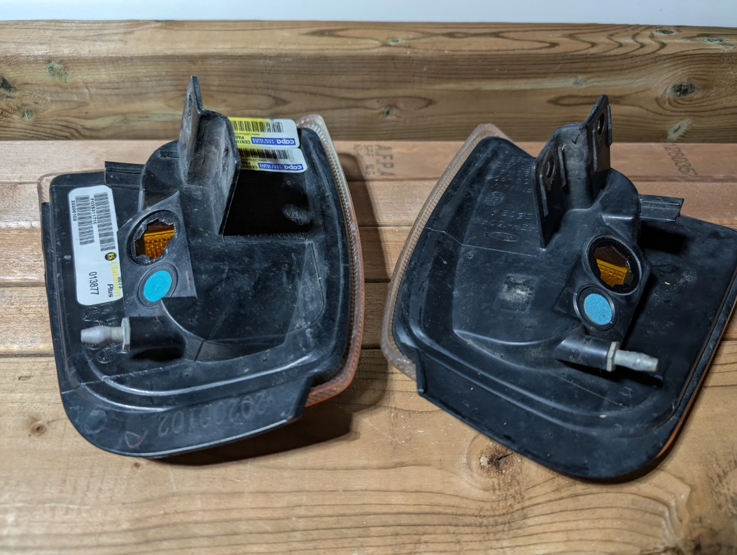 Capa Certified Auto Parts Turn Signal Lights (Pair) - photo 2