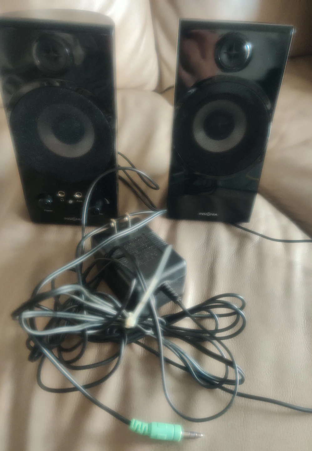 Insignia Computer Speakers