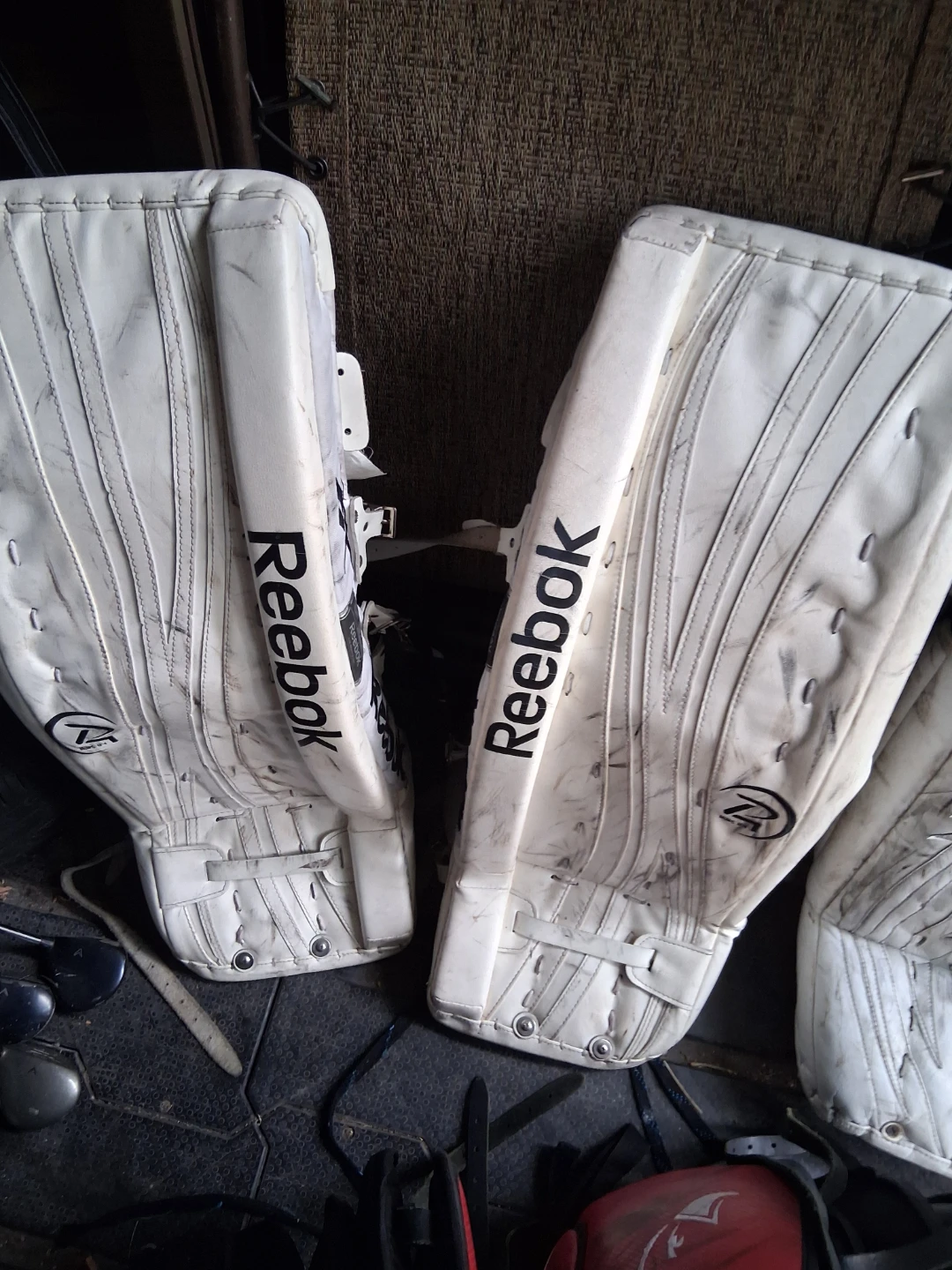 Goalie pads - photo 3