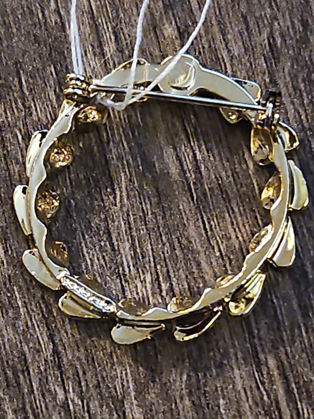 Gold-Tone Heart Wreath Brooch  GERRY - photo 3