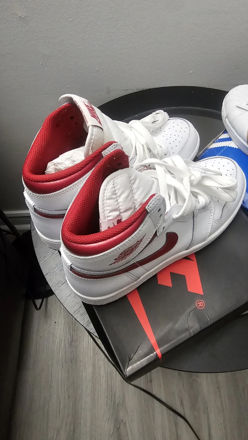 Nike Air Jordan 1 White and Red