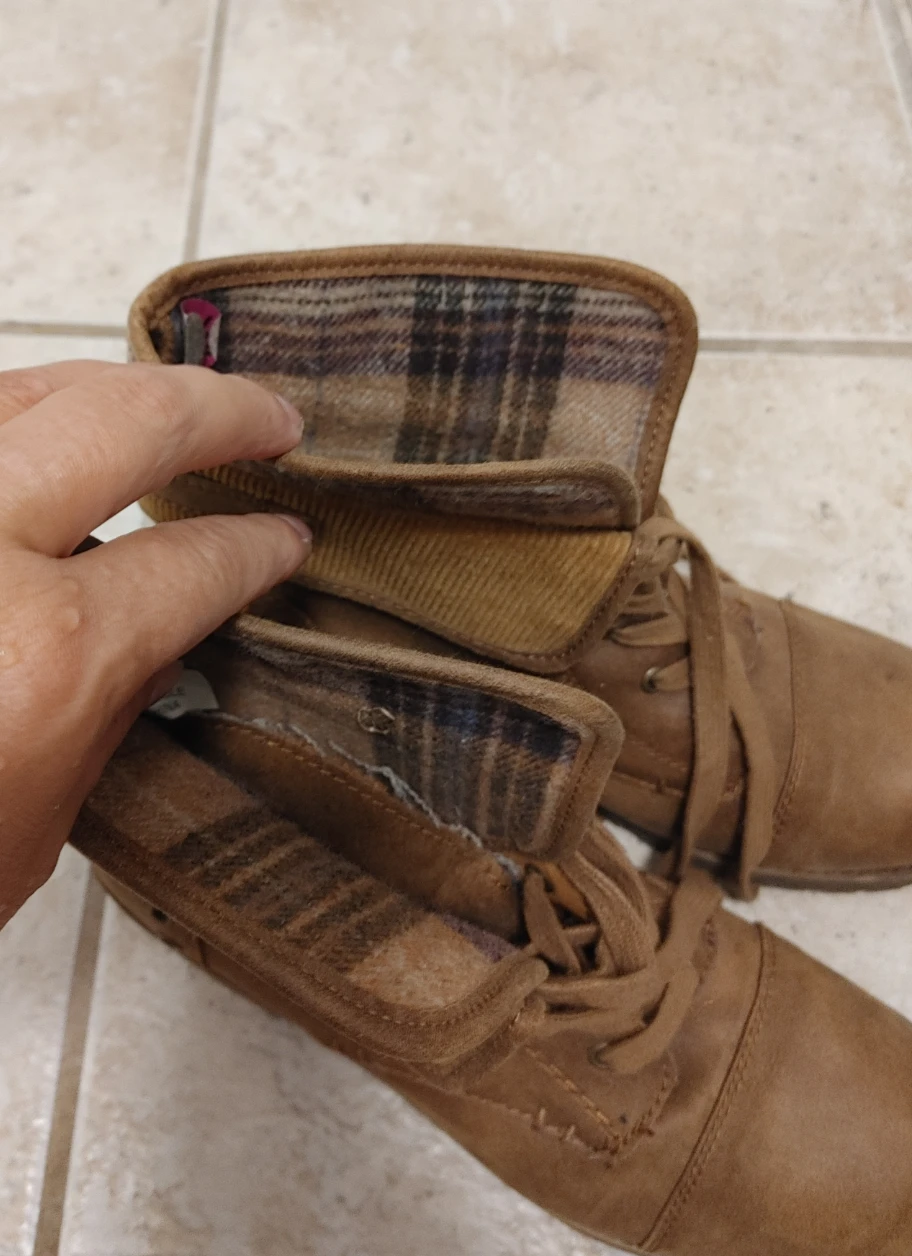 Women's Brown Lace-Up Ankle Boots size 8.5 - photo 5